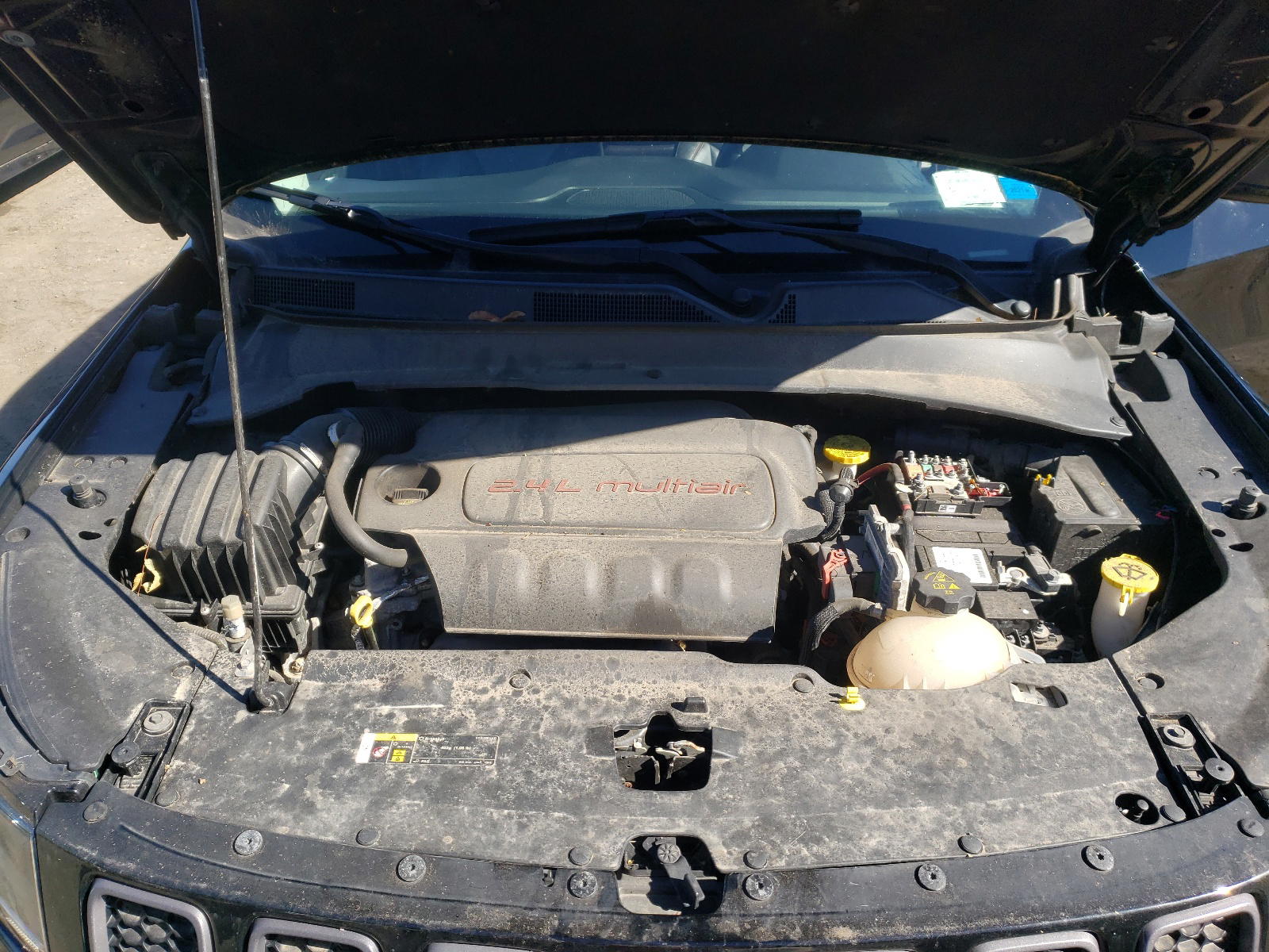 Photo 7 from auction – 2017 JEEP COMPASS TR with VIN 3C4NJDDB0HT641430