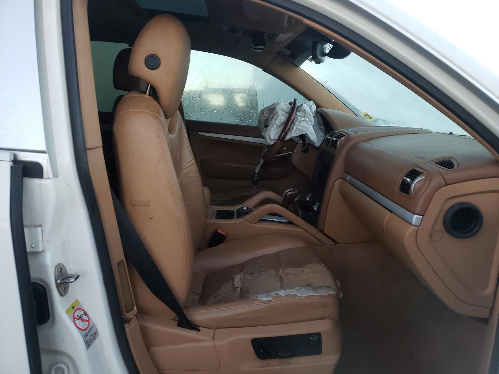 Photo 5 from auction – 2008 PORSCHE CAYENNE with VIN WP1AA29P38LA05750