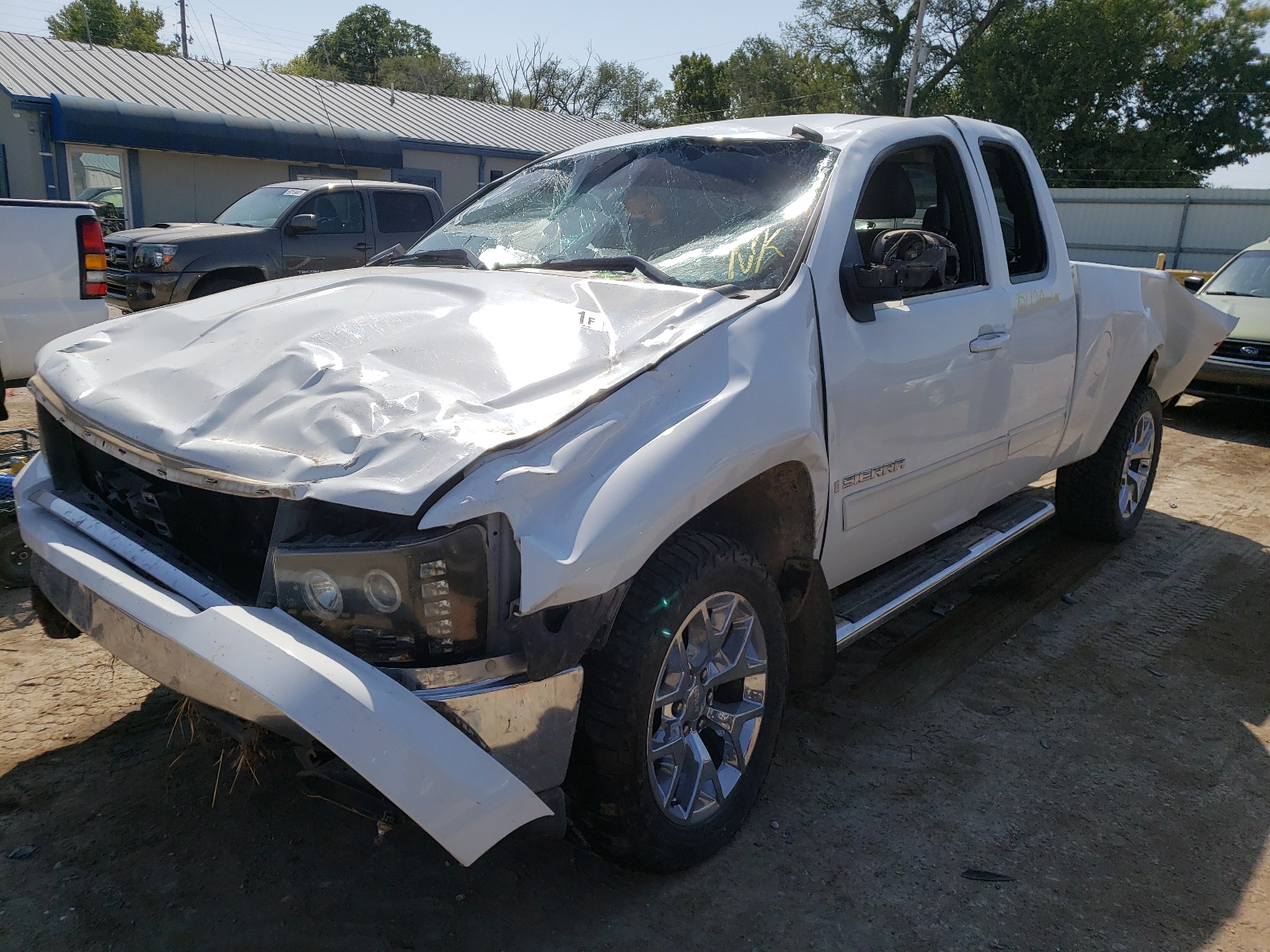 Photo 2 from auction – 2007 GMC NEW SIERRA with VIN 1GTEK19J47Z638498