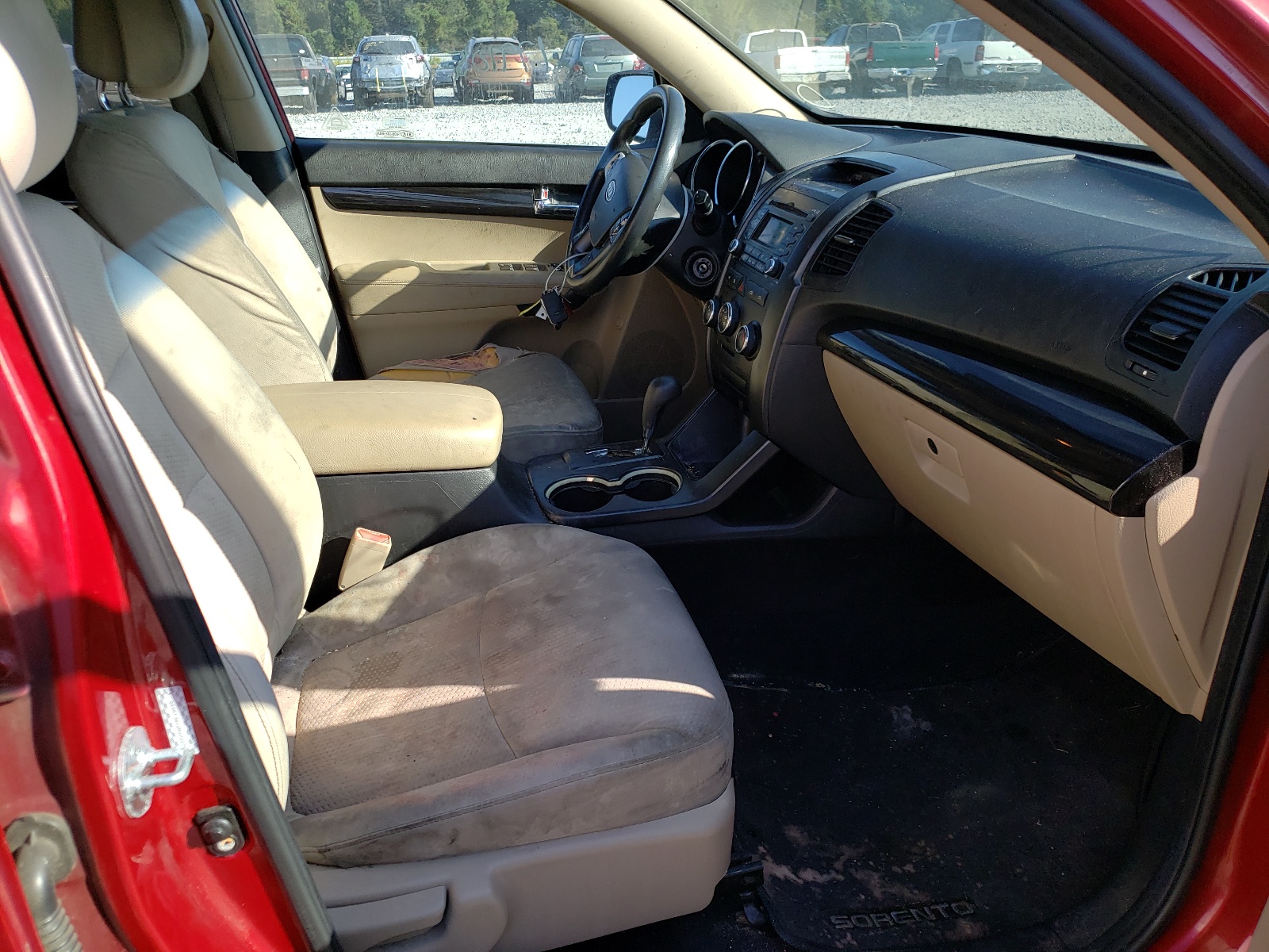 Photo 5 from auction – 2011 KIA SORENTO BA with VIN 5XYKT3A12BG022748