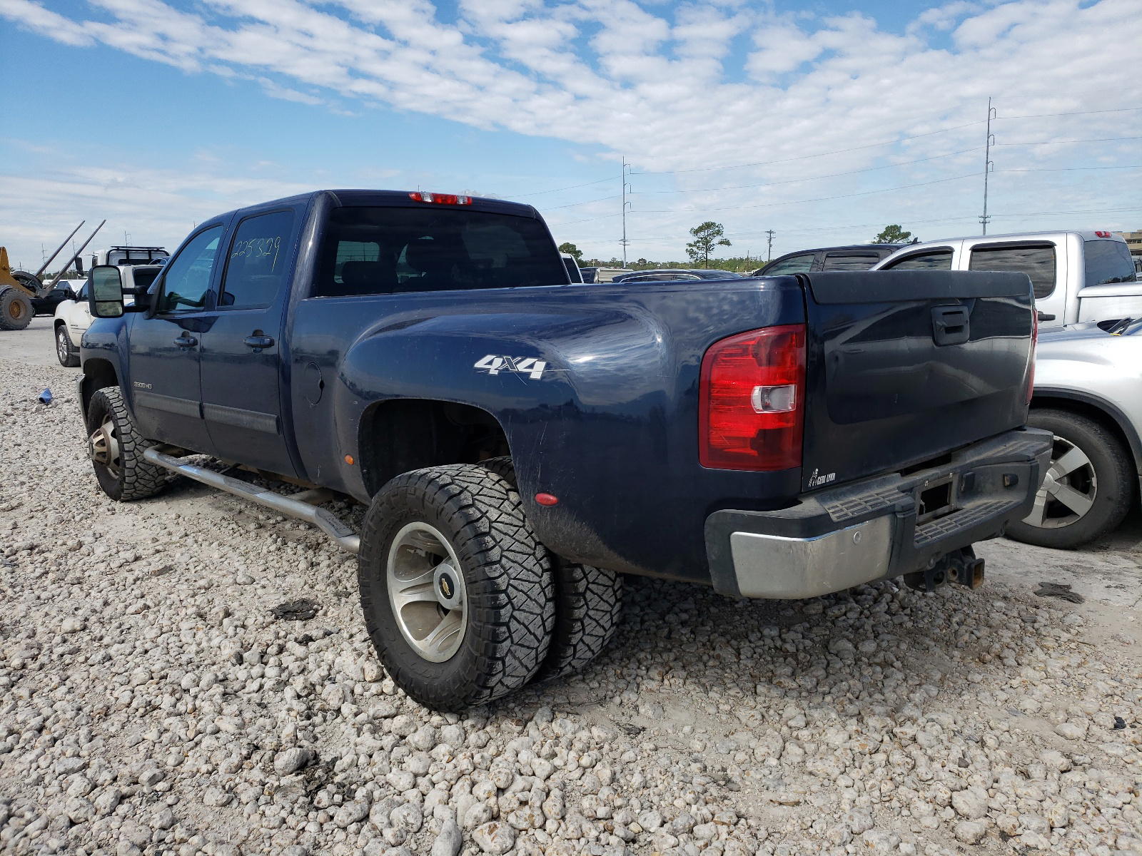 Photo 3 from auction – 2012 CHEVROLET SILVERADO with VIN 1GC4K1C88CF218966