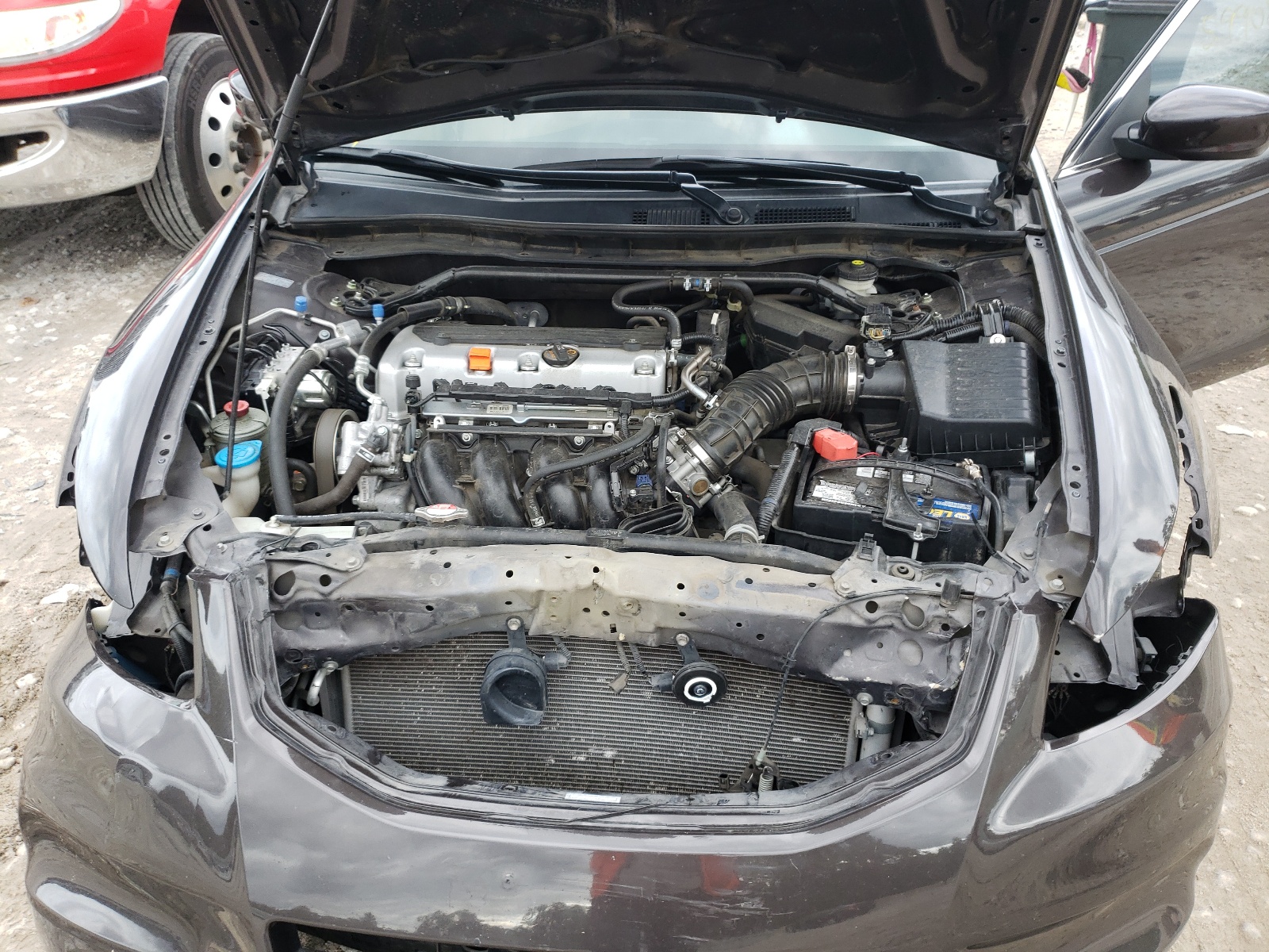 Photo 7 from auction – 2011 HONDA ACCORD EX with VIN 1HGCP2F76BA063174