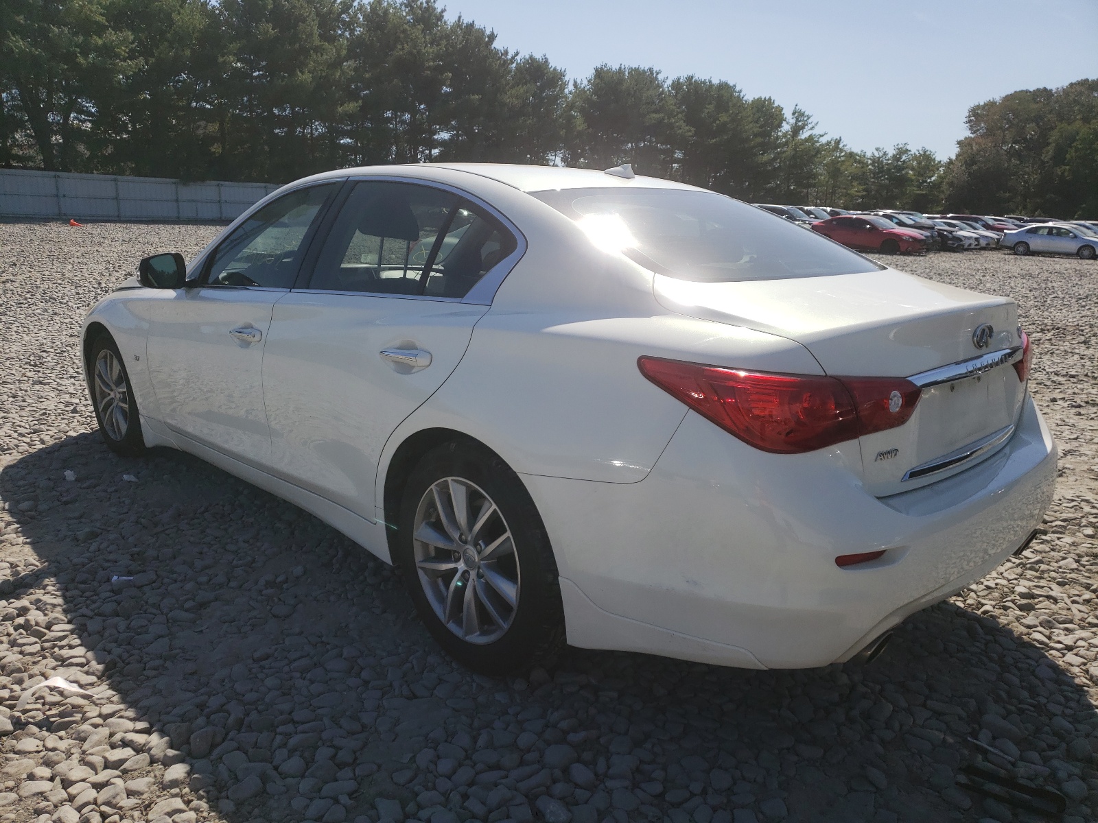 Photo 3 from auction – 2014 INFINITI Q50 BASE with VIN JN1BV7AR5EM697538