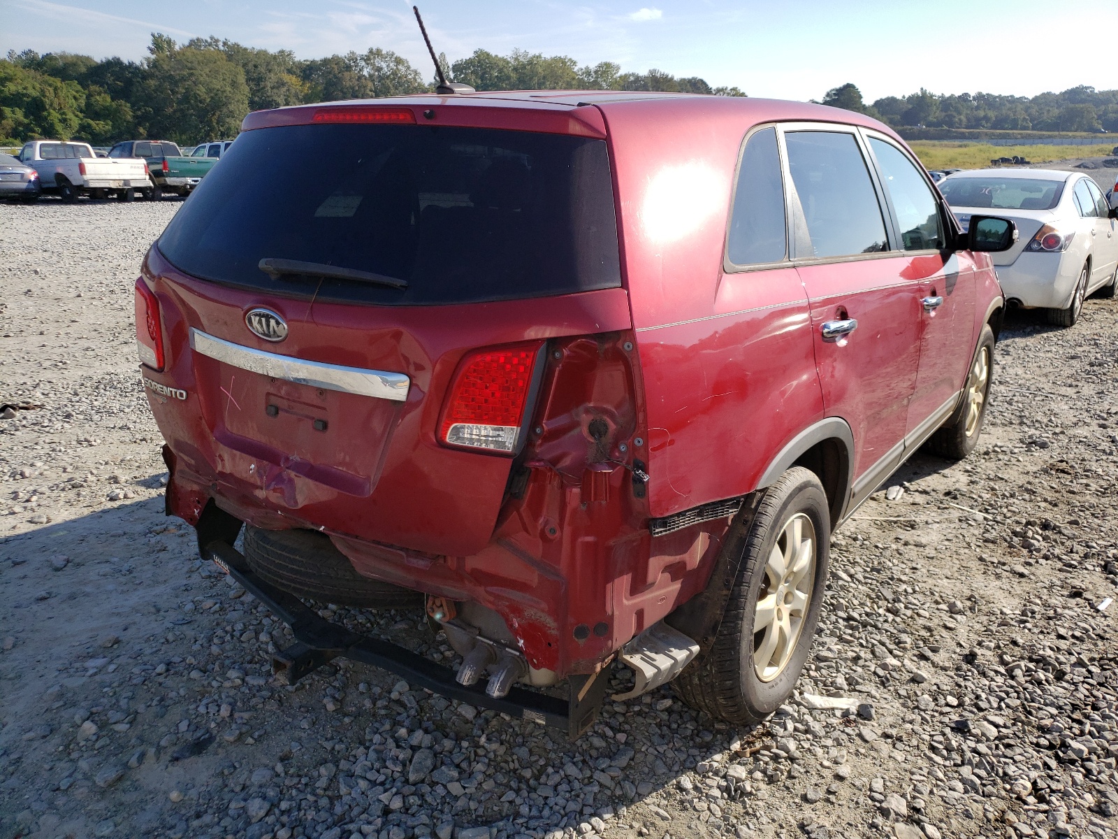 Photo 4 from auction – 2011 KIA SORENTO BA with VIN 5XYKT3A12BG022748