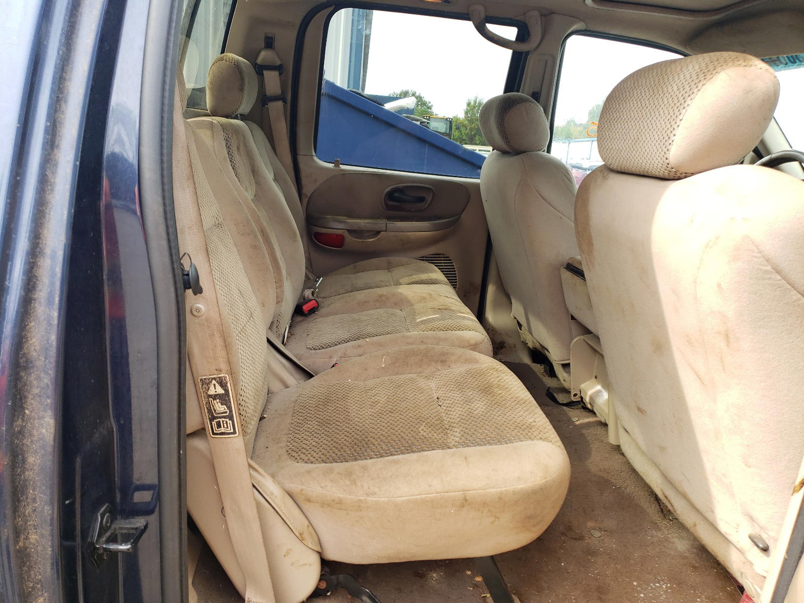 Photo 6 from auction – 2002 FORD F150 SUPER with VIN 1FTRW07L02KD78686