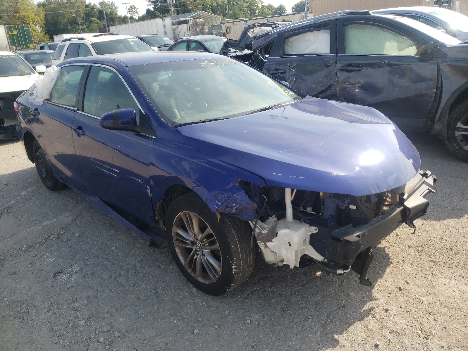 Photo 1 from auction – 2015 TOYOTA CAMRY LE with VIN 4T1BF1FK3FU946936