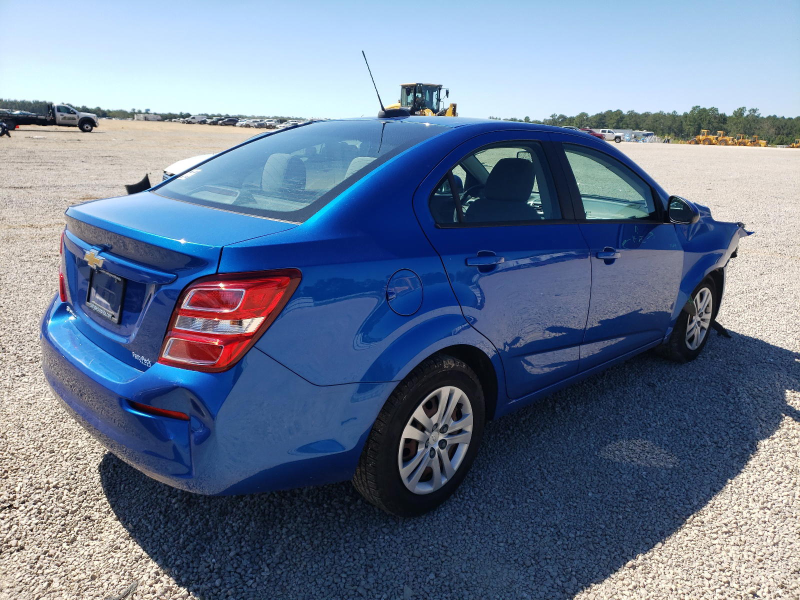 Photo 4 from auction – 2017 CHEVROLET SONIC with VIN 1G1JB5SH3H4160854