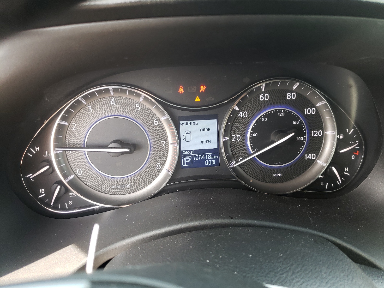 Photo 8 from auction – 2015 INFINITI QX80 with VIN JN8AZ2NC9F9371871