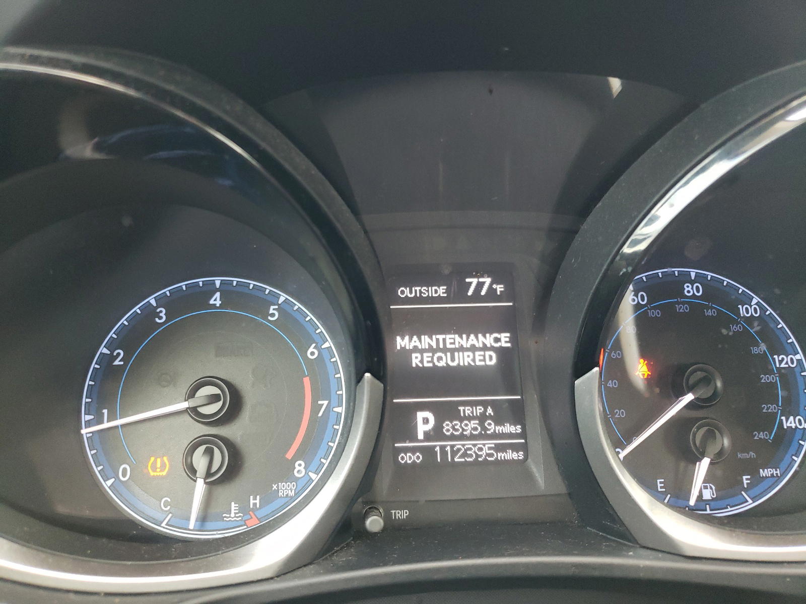 Photo 8 from auction – 2014 TOYOTA COROLLA L with VIN 2T1BURHE2EC139044
