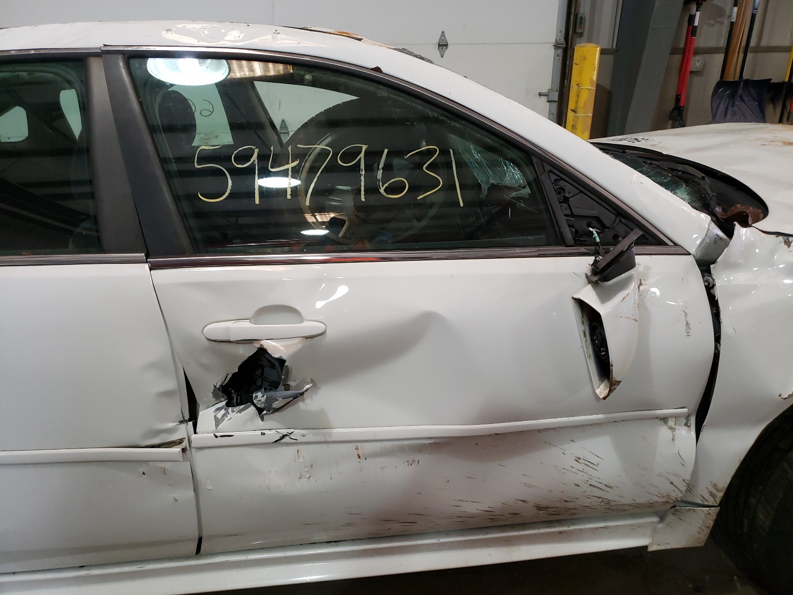 Photo 5 from auction – 2014 CHEVROLET IMPALA LIM with VIN 2G1WB5E31E1110550