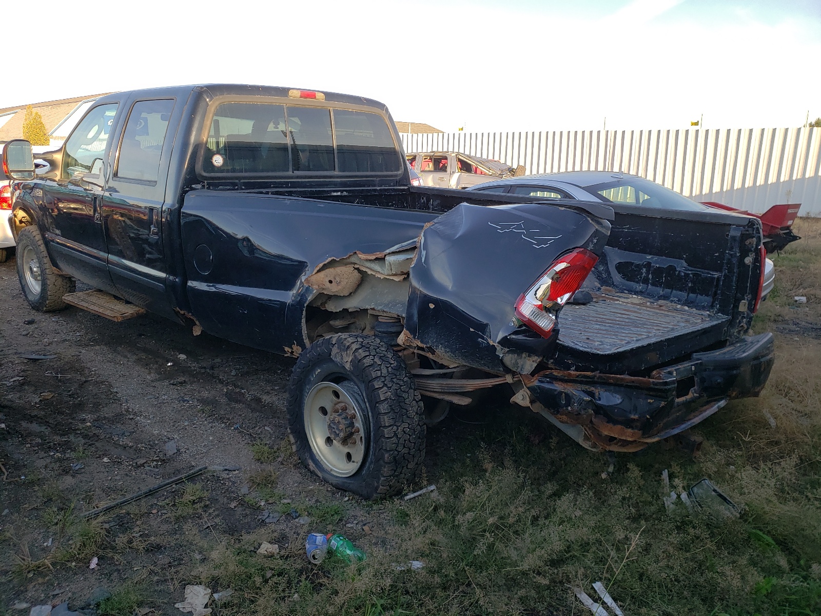 Photo 3 from auction – 2004 FORD F250 SUPER with VIN 1FTNW21P44EC58753