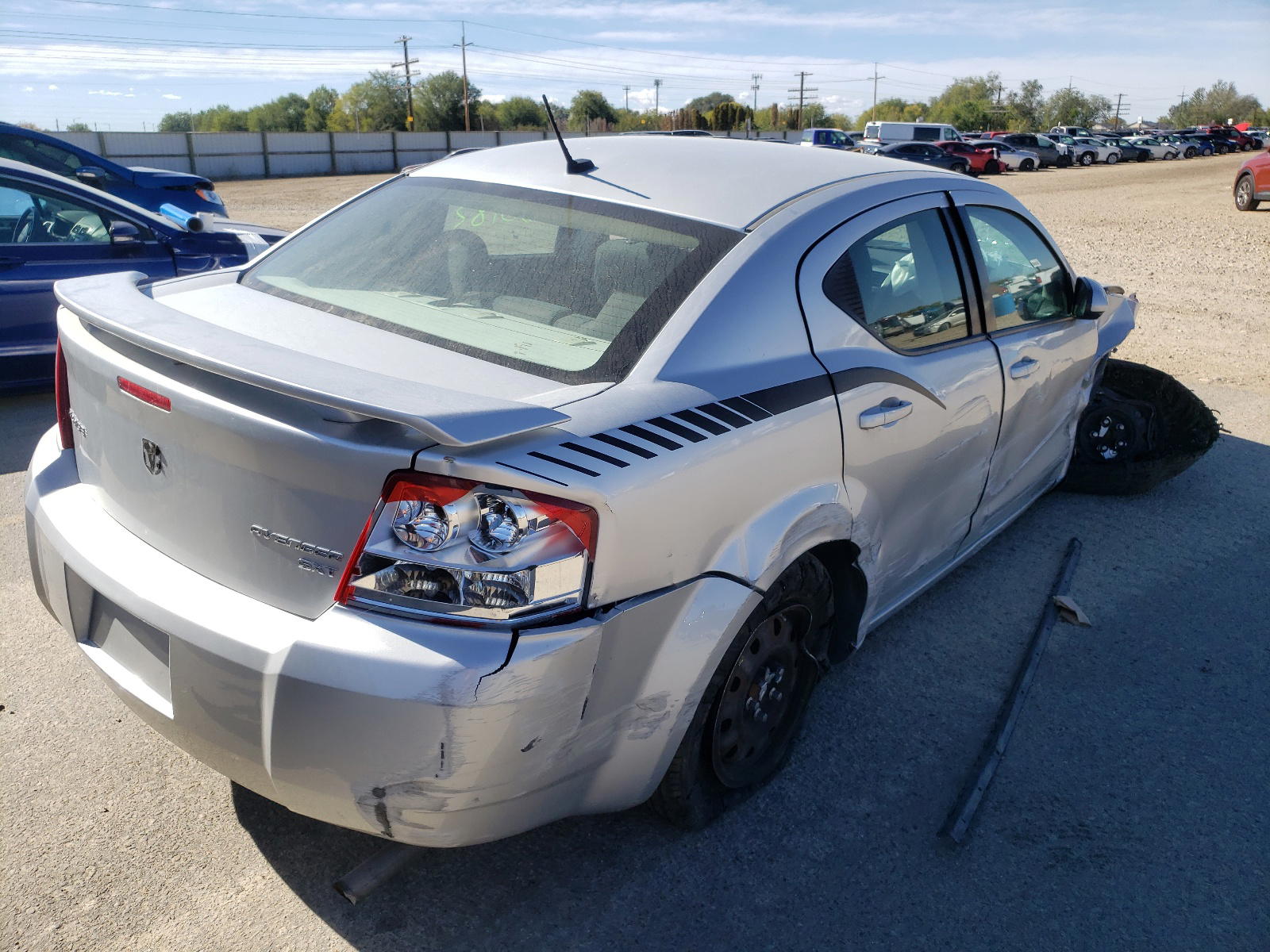 Photo 4 from auction – 2010 DODGE AVENGER SX with VIN 1B3CC4FB8AN175056