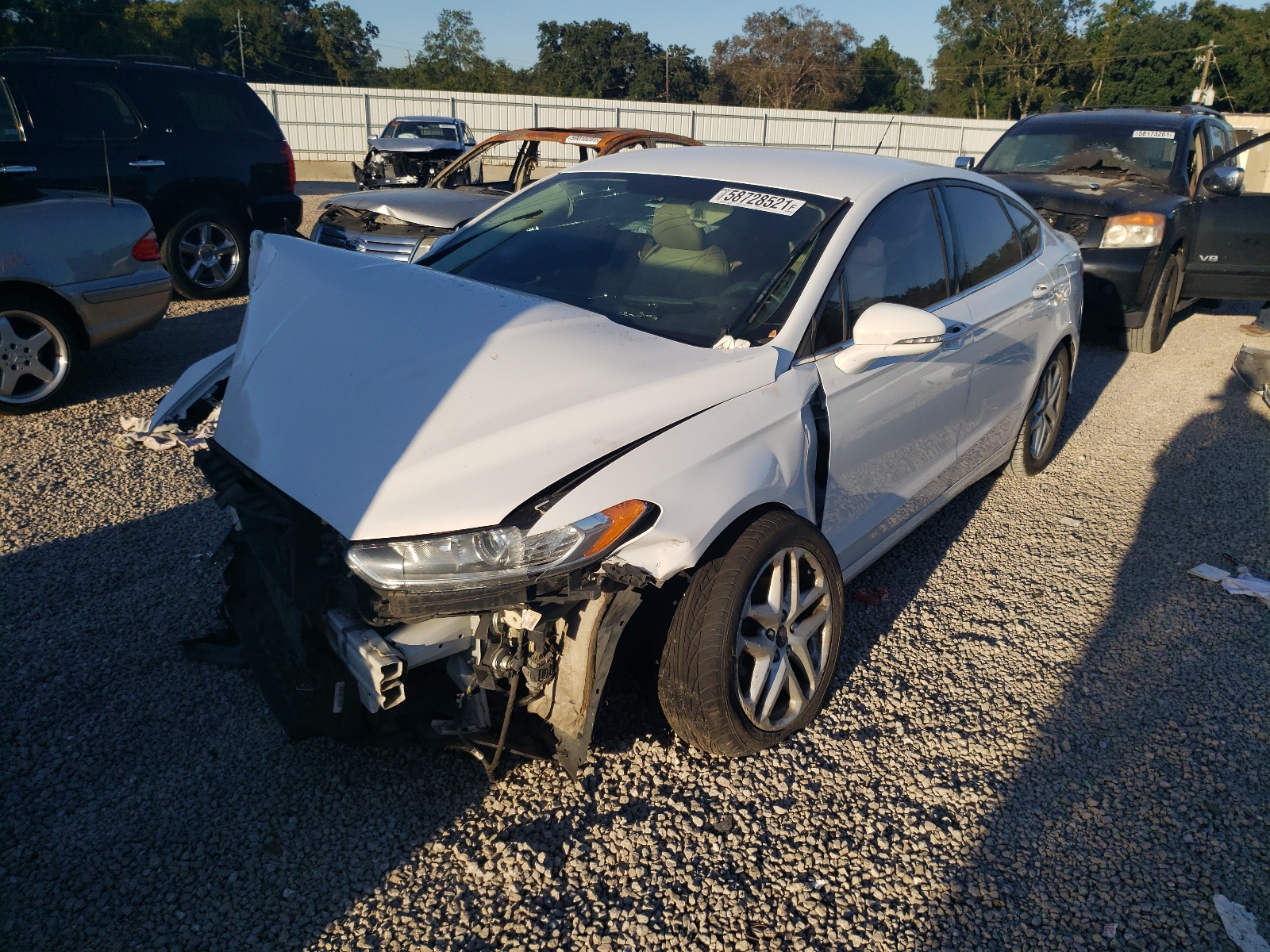 Photo 2 from auction – 2013 FORD FUSION SE with VIN 3FA6P0H74DR365459