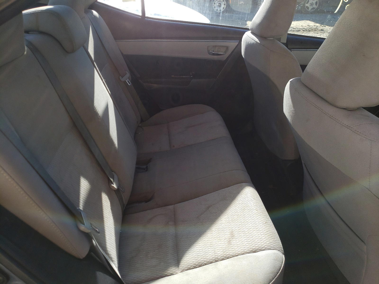 Photo 6 from auction – 2014 TOYOTA COROLLA L with VIN 2T1BURHE4EC020766