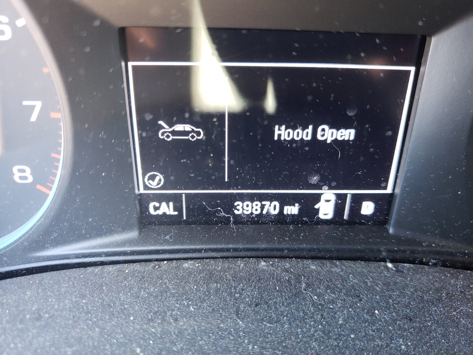 Photo 8 from auction – 2018 CHEVROLET MALIBU LS with VIN 1G1ZB5ST3JF261183