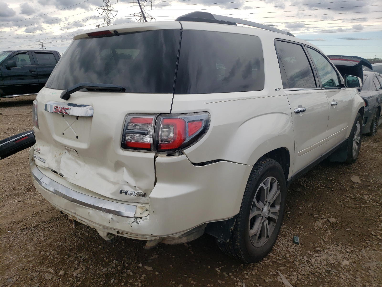 Photo 4 from auction – 2013 GMC ACADIA SLT with VIN 1GKKVRKD0DJ237302