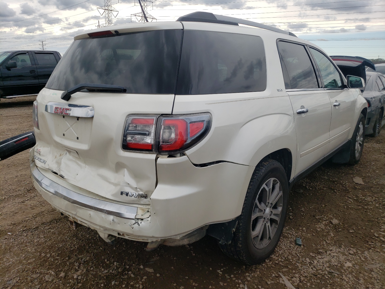 Zdjęcie 4 z aukcji – 2013 GMC ACADIA SLT z VIN 1GKKVRKD0DJ237302