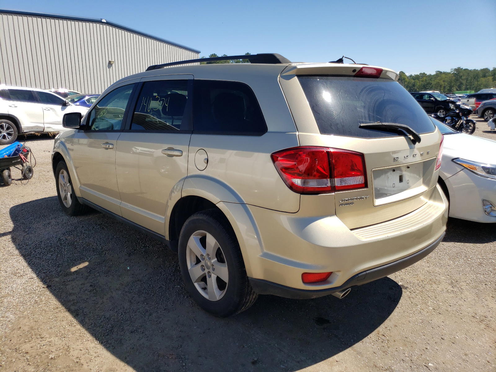 Photo 3 from auction – 2011 DODGE JOURNEY MA with VIN 3D4PH1FG8BT567907