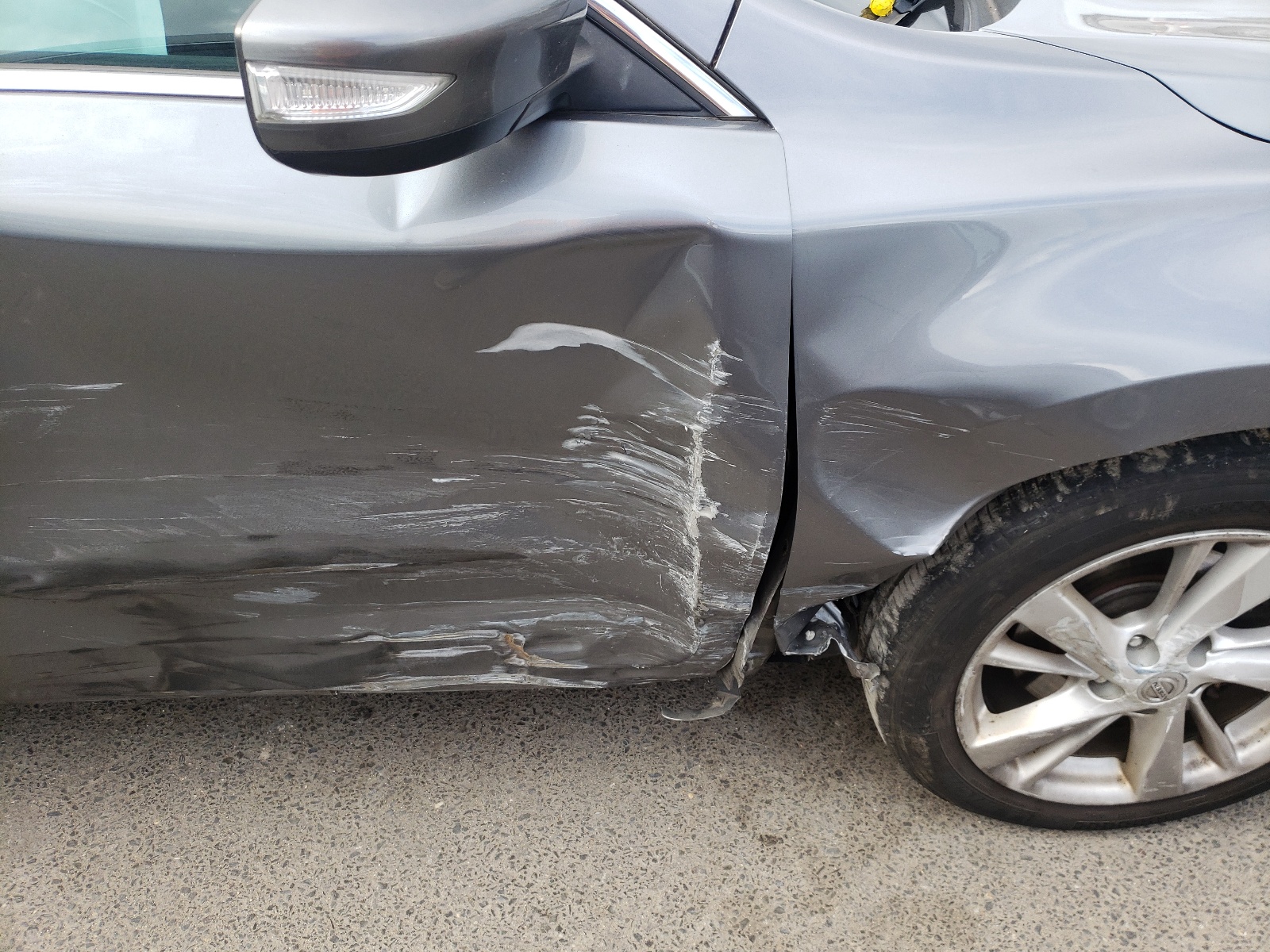 Photo 9 from auction – 2015 NISSAN ALTIMA 2.5 with VIN 1N4AL3AP4FC483823