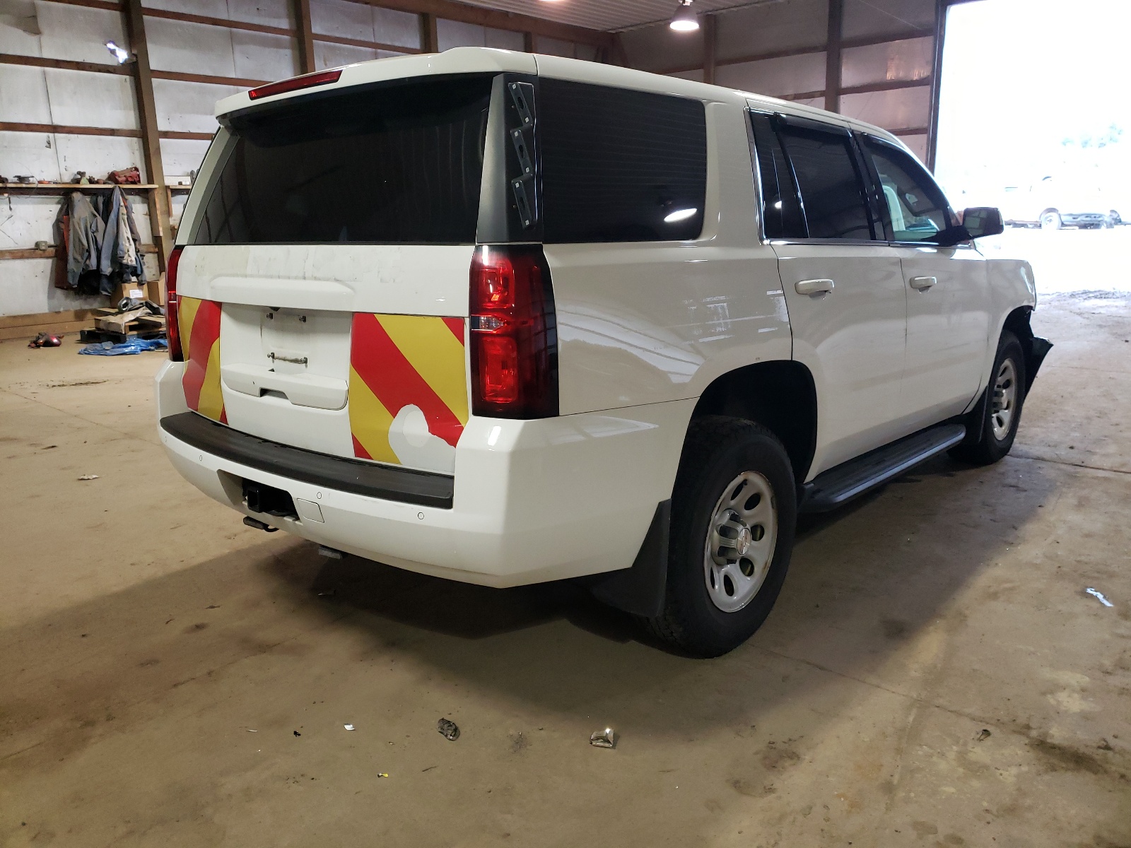 Photo 4 from auction – 2015 CHEVROLET TAHOE SPEC with VIN 1GNSK3EC3FR683198