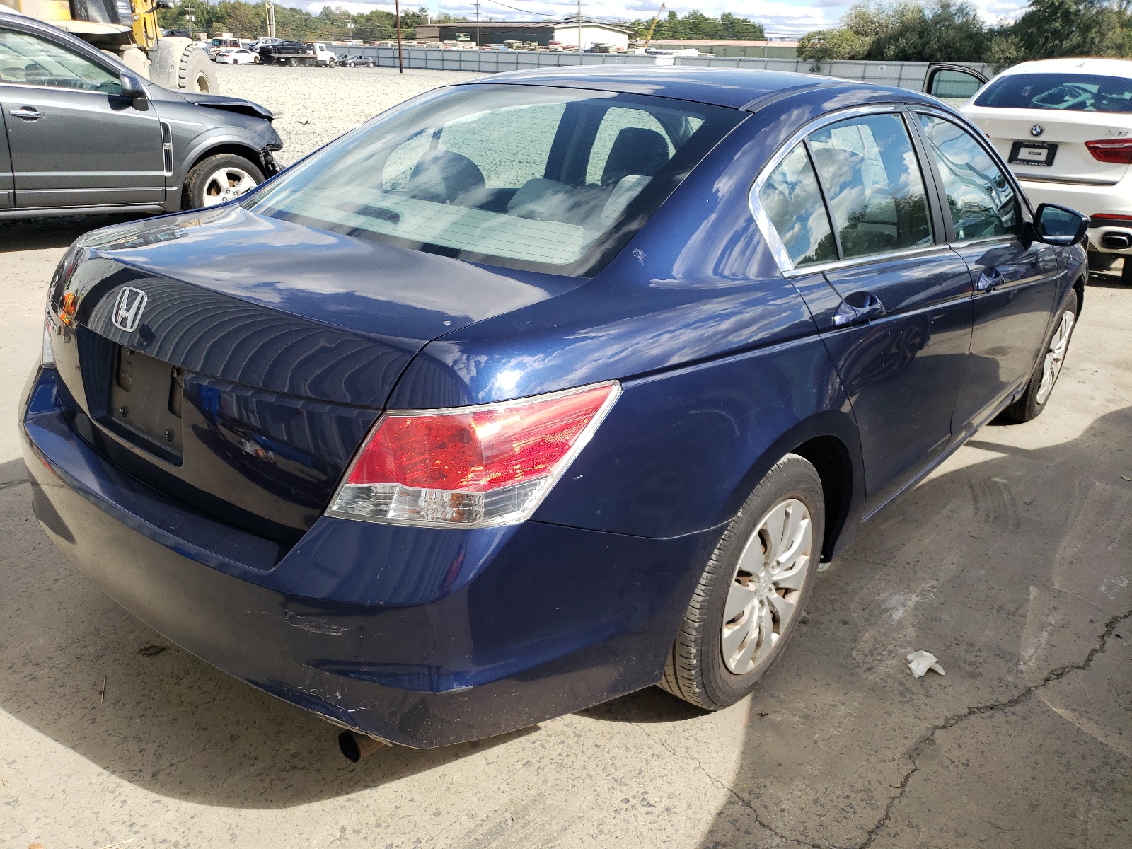 Photo 4 from auction – 2010 HONDA ACCORD LX with VIN 1HGCP2F31AA088950