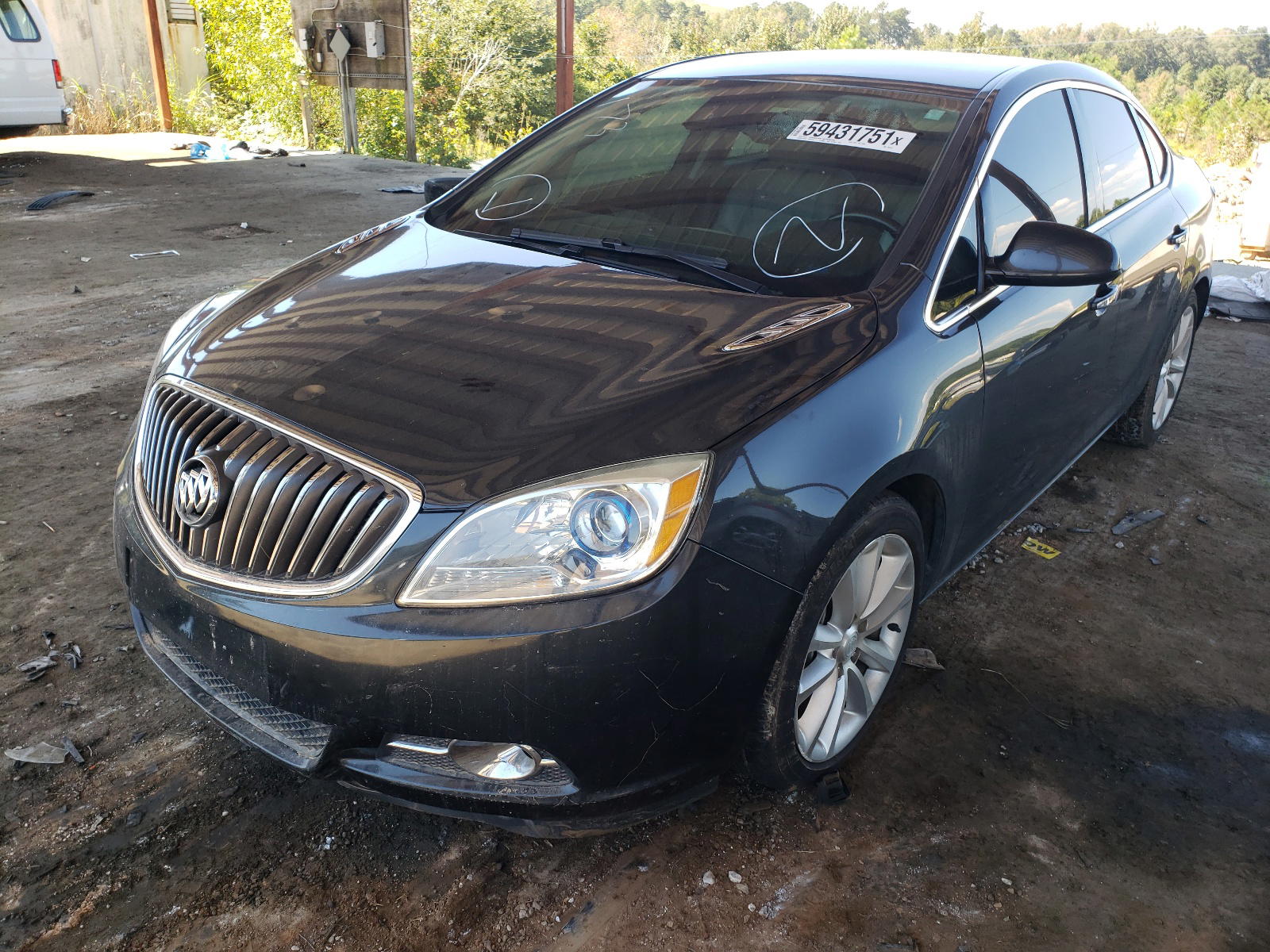 Photo 2 from auction – 2014 BUICK VERANO CON with VIN 1G4PR5SK3E4184622