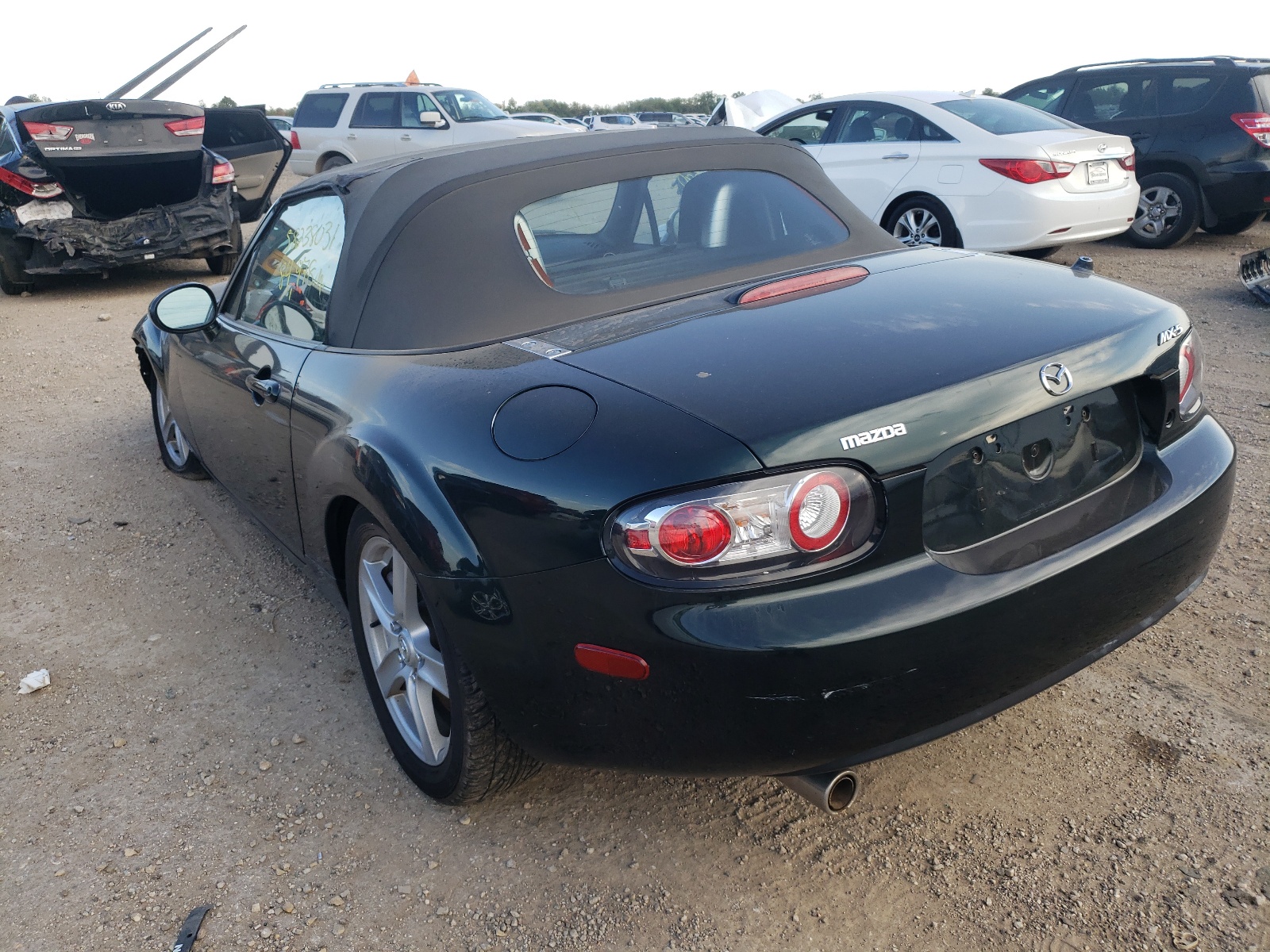 Photo 3 from auction – 2007 MAZDA MX-5 MIATA with VIN JM1NC25FX70133851
