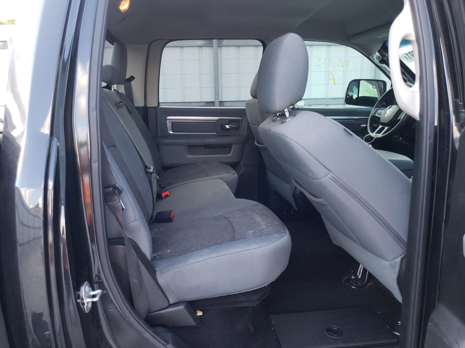 Photo 6 from auction – 2016 RAM 1500 SLT with VIN 1C6RR7LM6GS145179