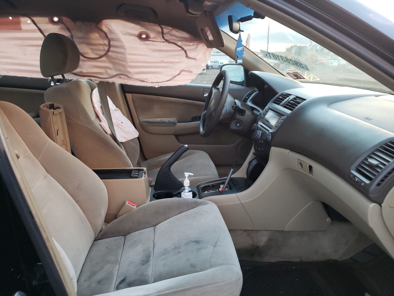 Photo 5 from auction – 2006 HONDA ACCORD LX with VIN JHMCM56466C005489