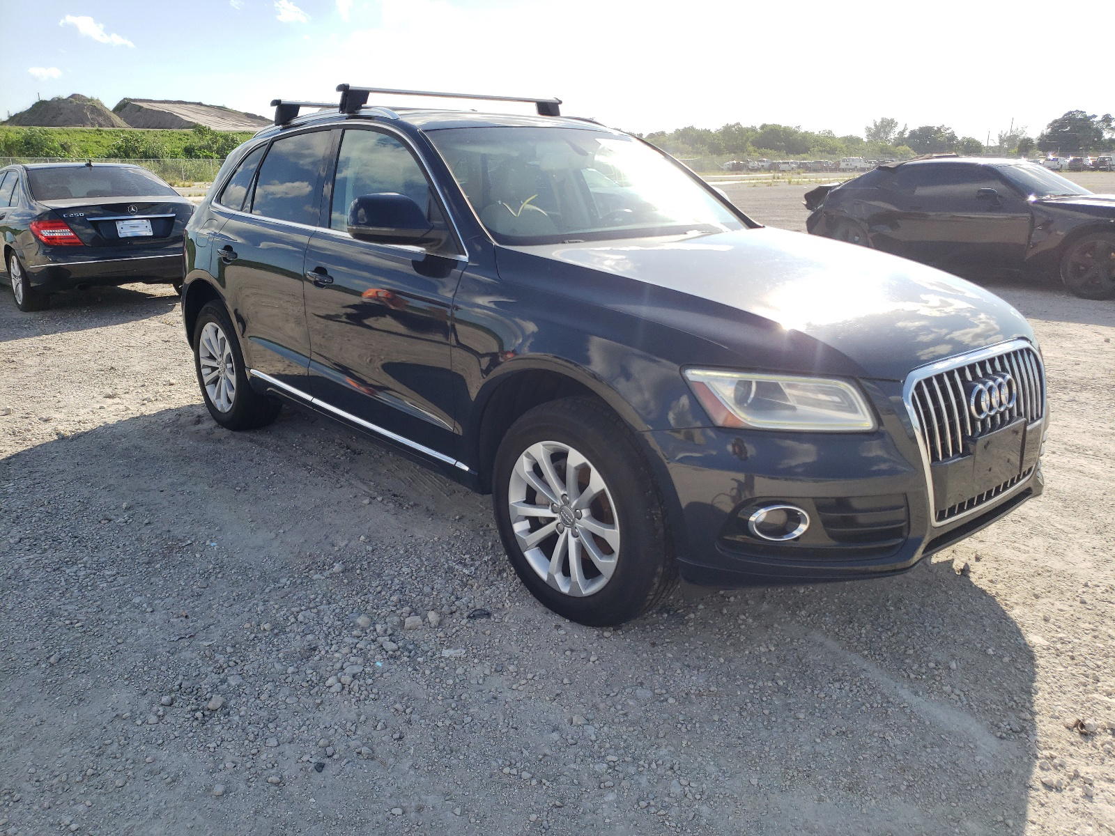 AUDI Q5 PREMIUM 2013 with VIN WA1CFAFP1DA070736 - Photo from auction