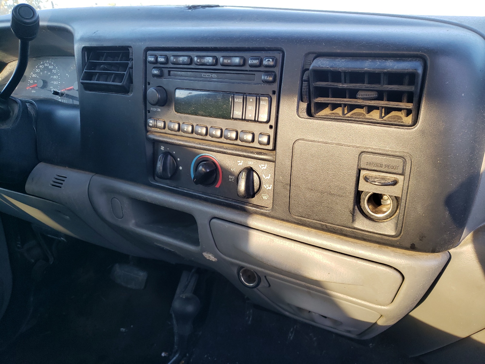 Photo 9 from auction – 2004 FORD F250 SUPER with VIN 1FTNW21P44EC58753
