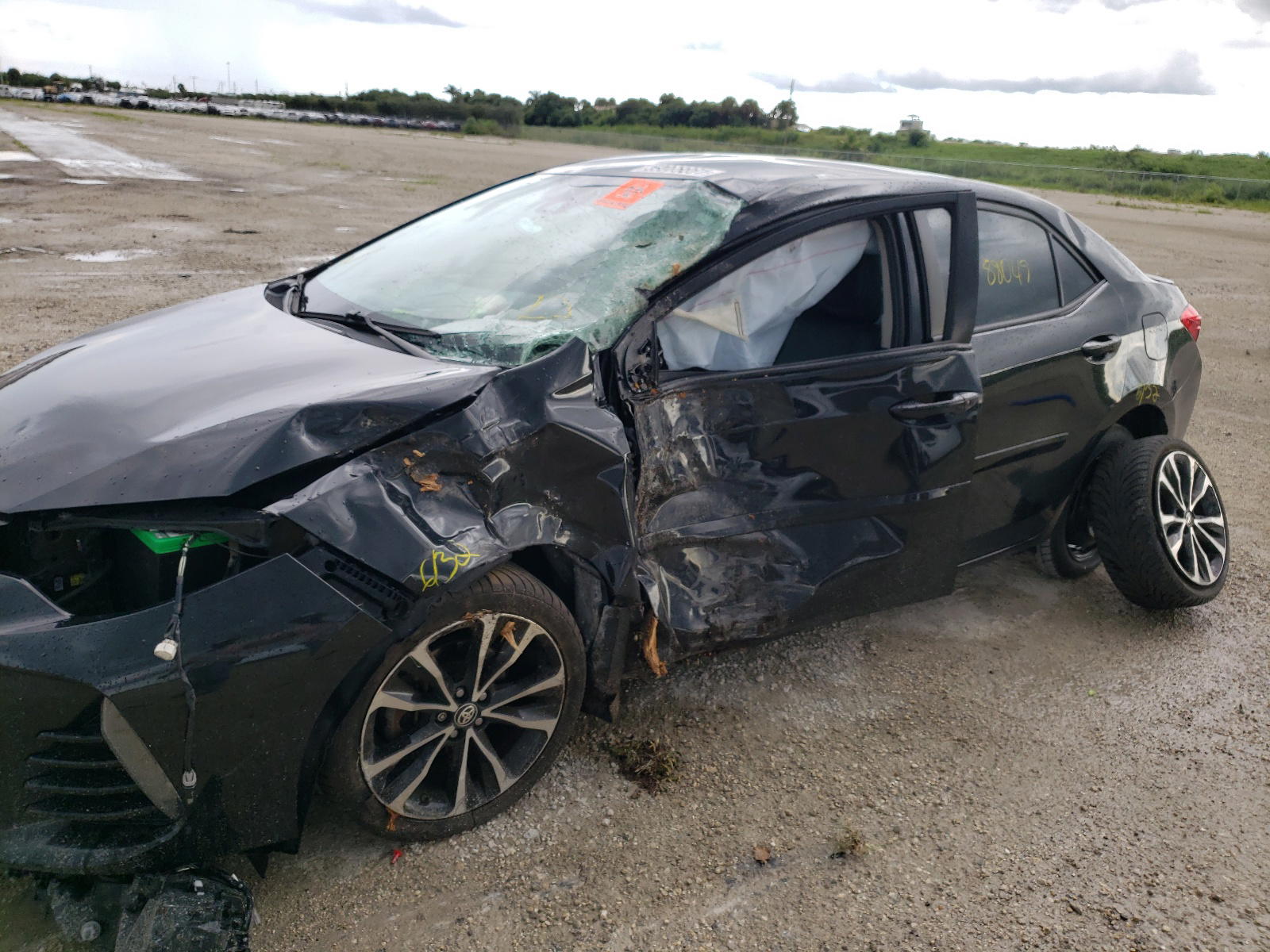 Photo 9 from auction – 2017 TOYOTA COROLLA L with VIN 2T1BURHEXHC936078
