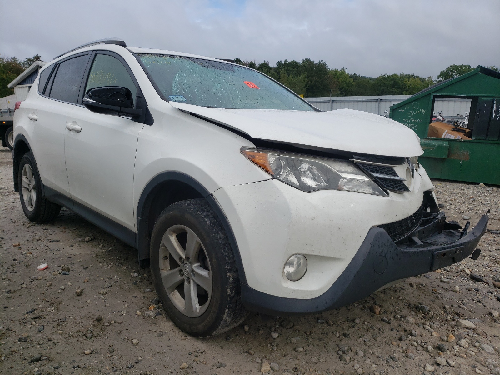 Photo 1 from auction – 2014 TOYOTA RAV4 XLE with VIN JTMRFREV7EJ007642