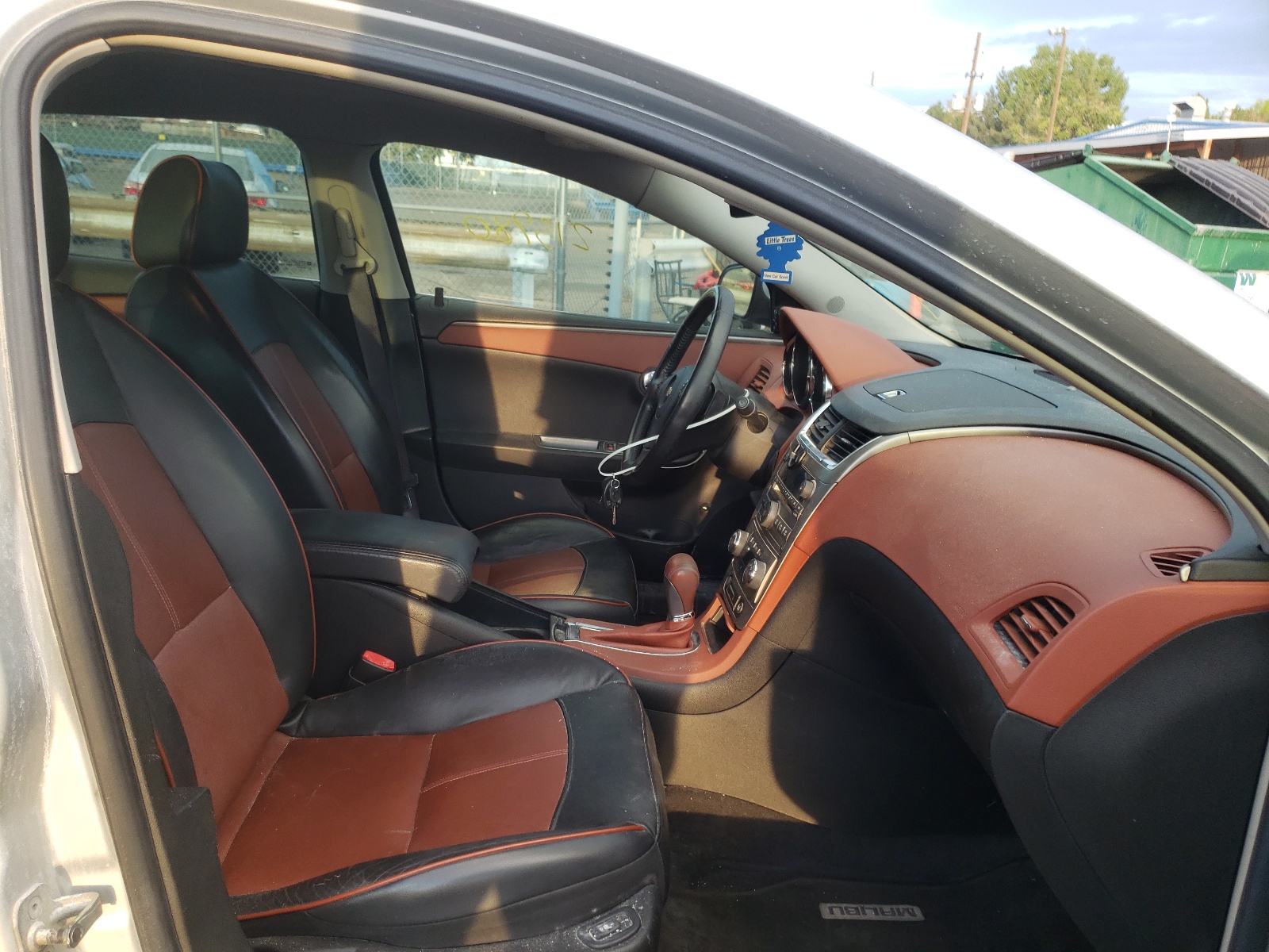 Photo 5 from auction – 2009 CHEVROLET MALIBU with VIN 1G1ZK57B79F148719