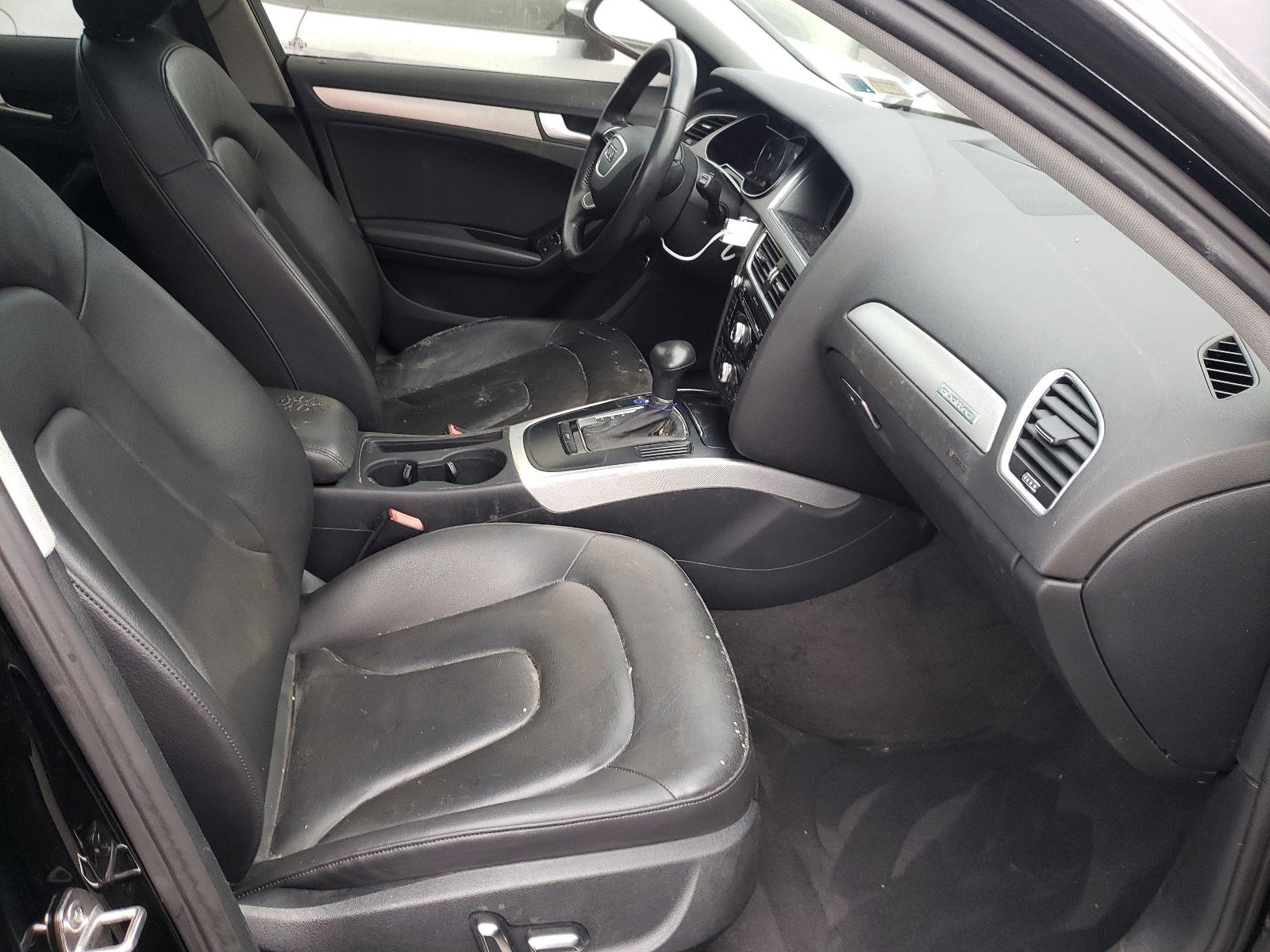 Photo 5 from auction – 2014 AUDI A4 PREMIUM with VIN WAUBFAFL7EN001183