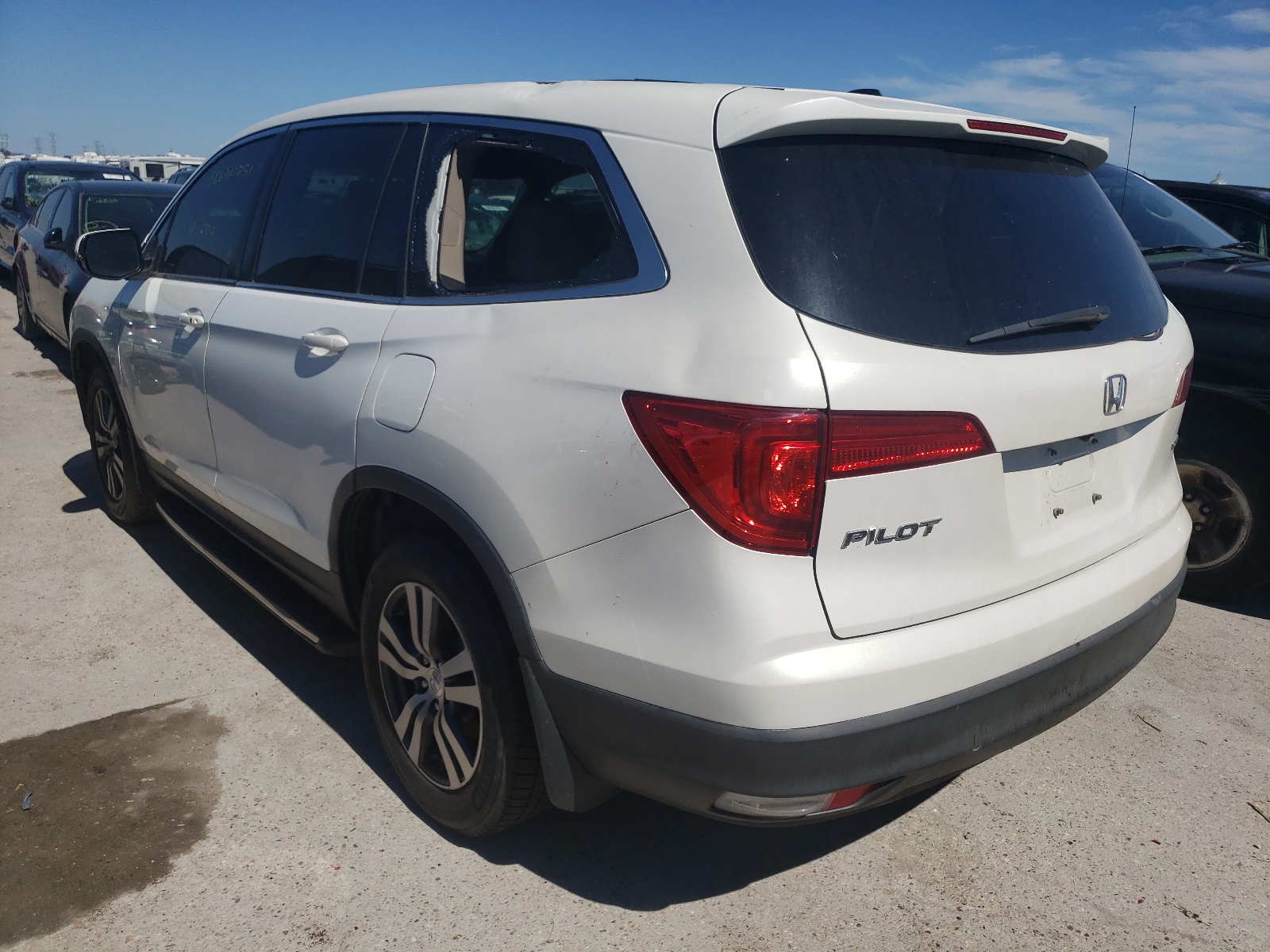 Zdjęcie 3 z aukcji – 2016 HONDA PILOT EXL z VIN 5FNYF5H53GB007616
