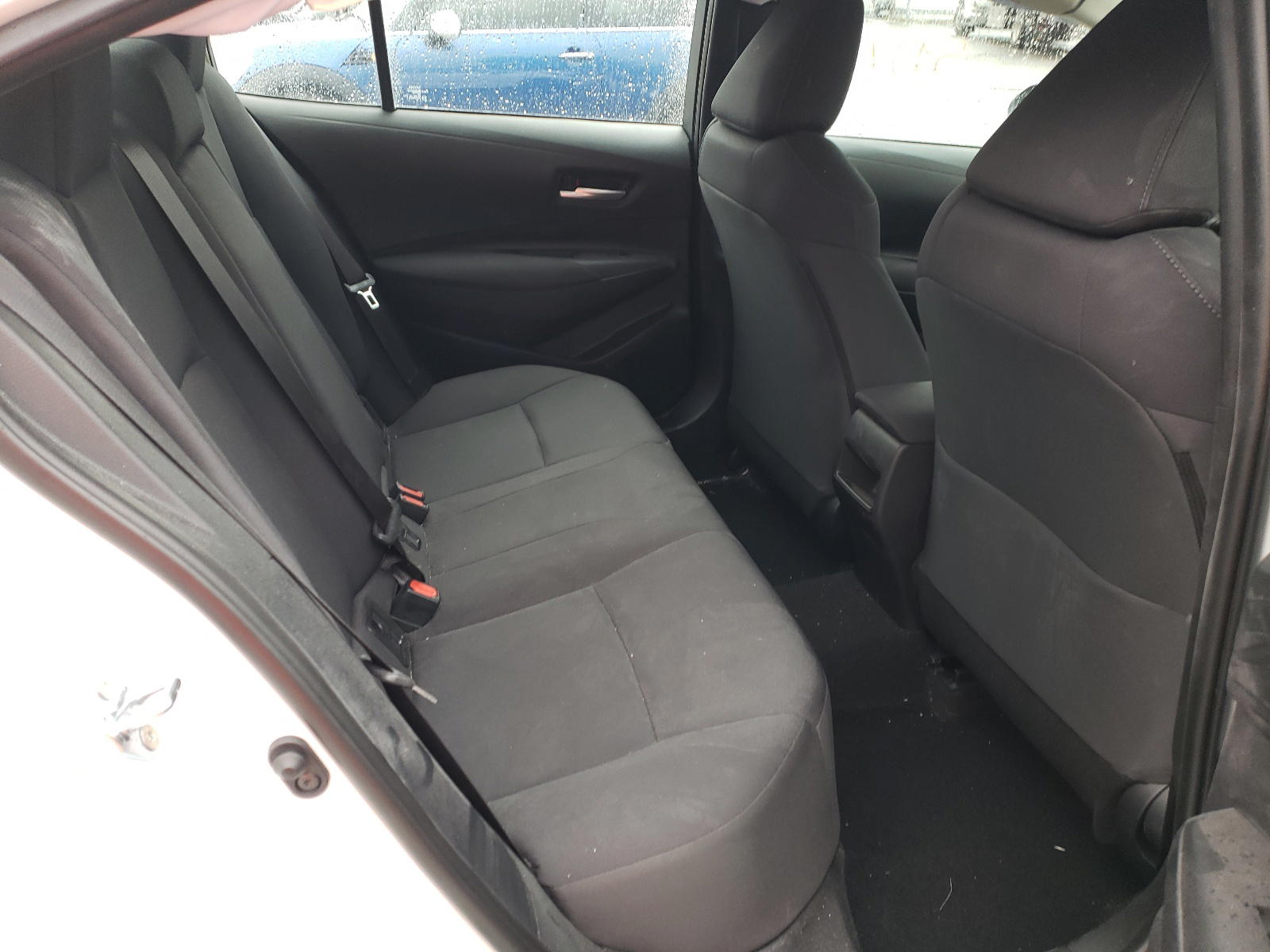 Photo 6 from auction – 2021 TOYOTA COROLLA LE with VIN 5YFEPMAE7MP212926