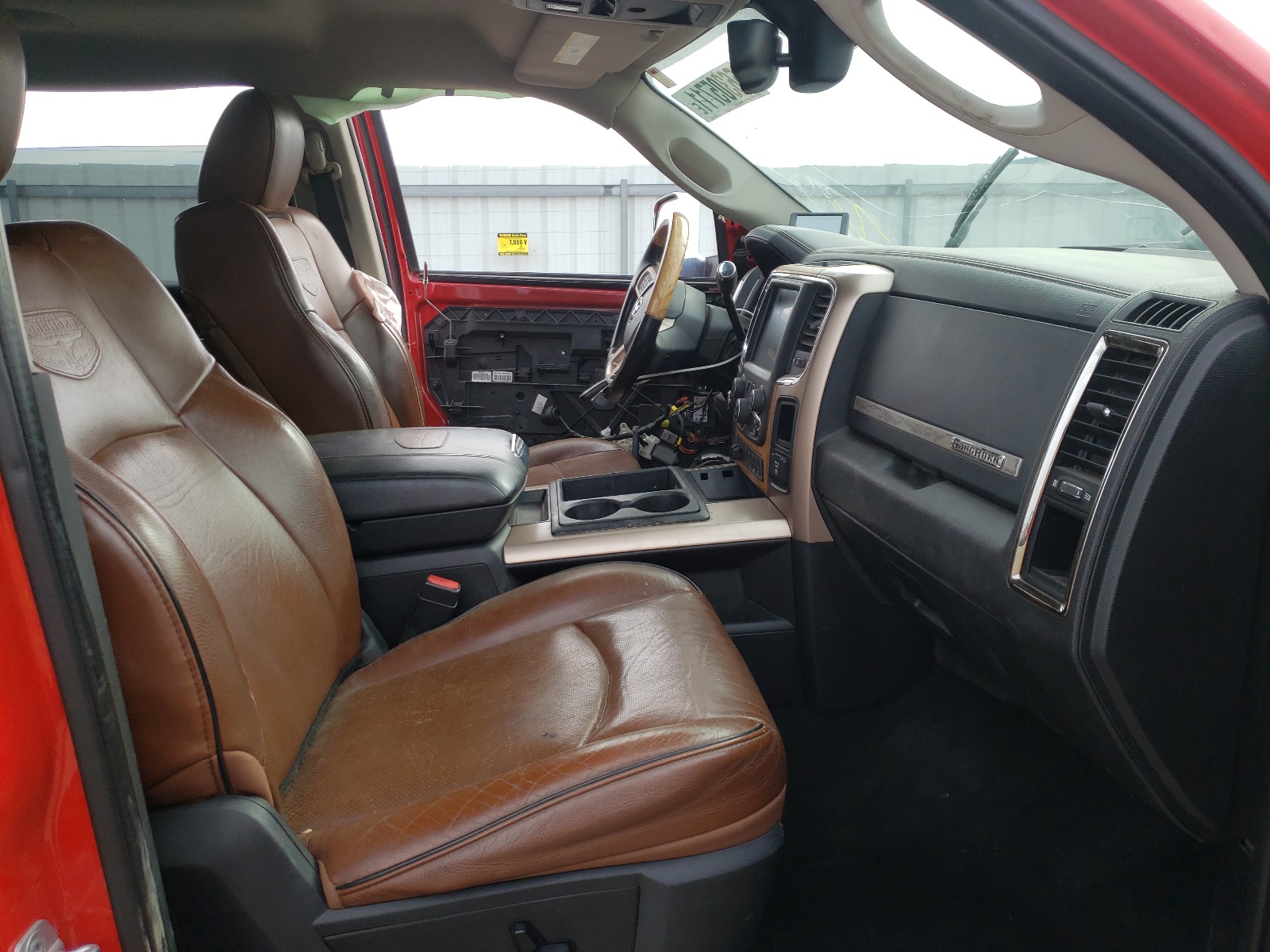 Photo 5 from auction – 2013 RAM 2500 LONGH with VIN 3C6UR5GL0DG521605