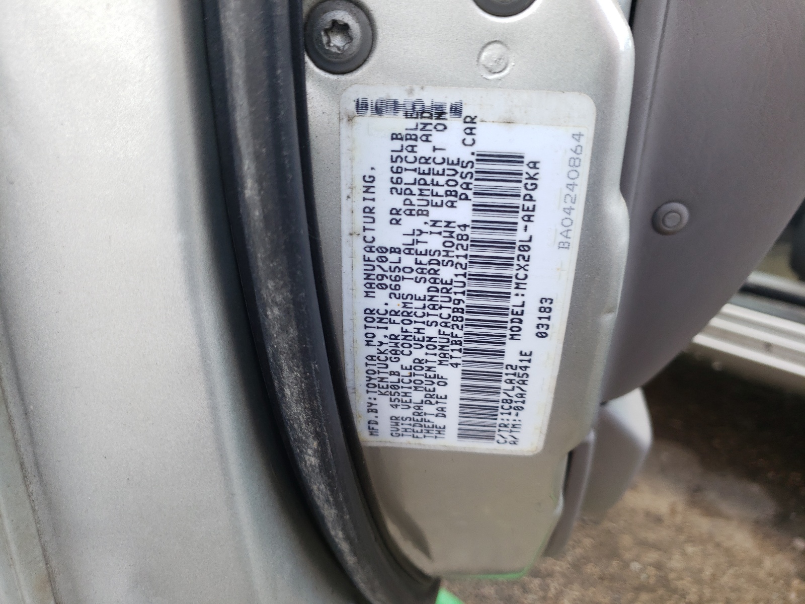 Photo 10 from auction – 2001 TOYOTA AVALON XL with VIN 4T1BF28B91U121284