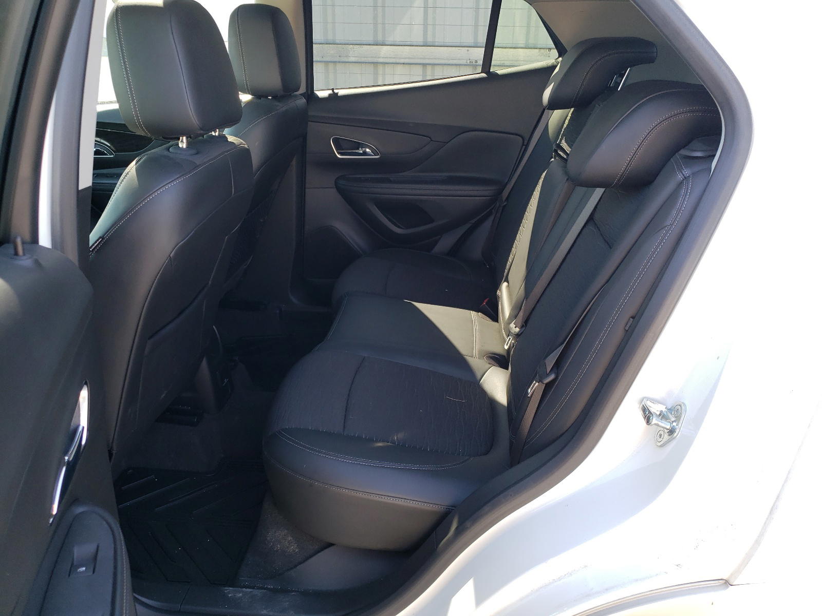 Photo 6 from auction – 2016 BUICK ENCORE SPO with VIN KL4CJ2SM7GB638261