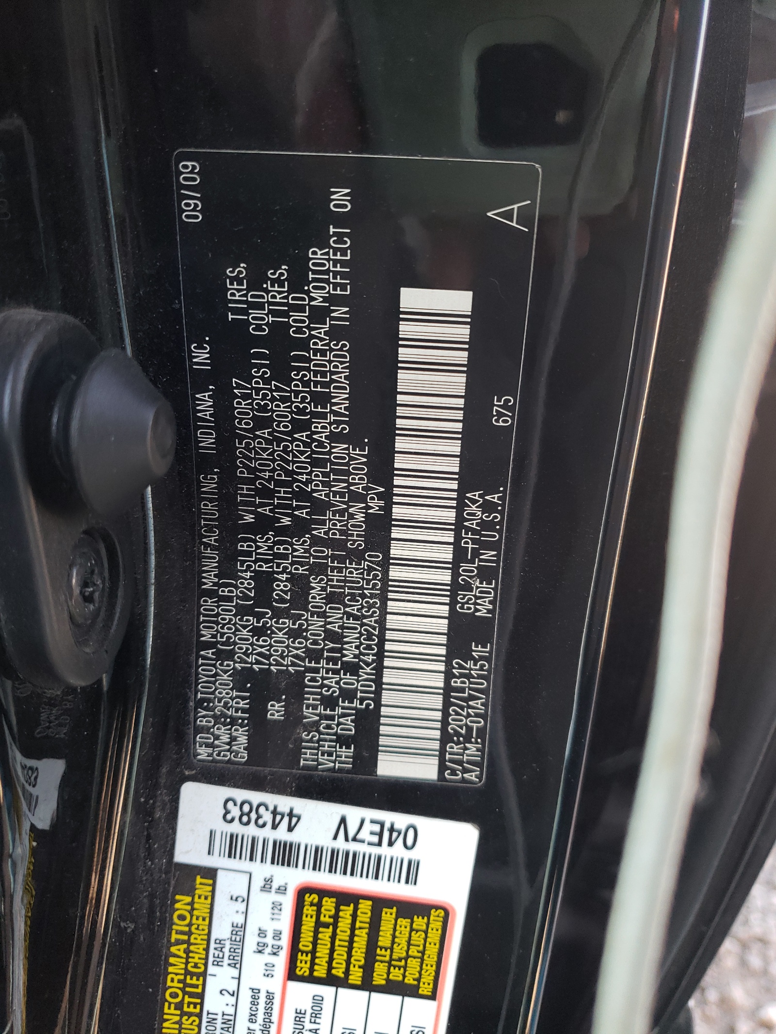 Photo 10 from auction – 2010 TOYOTA SIENNA XLE with VIN 5TDYK4CC2AS315570