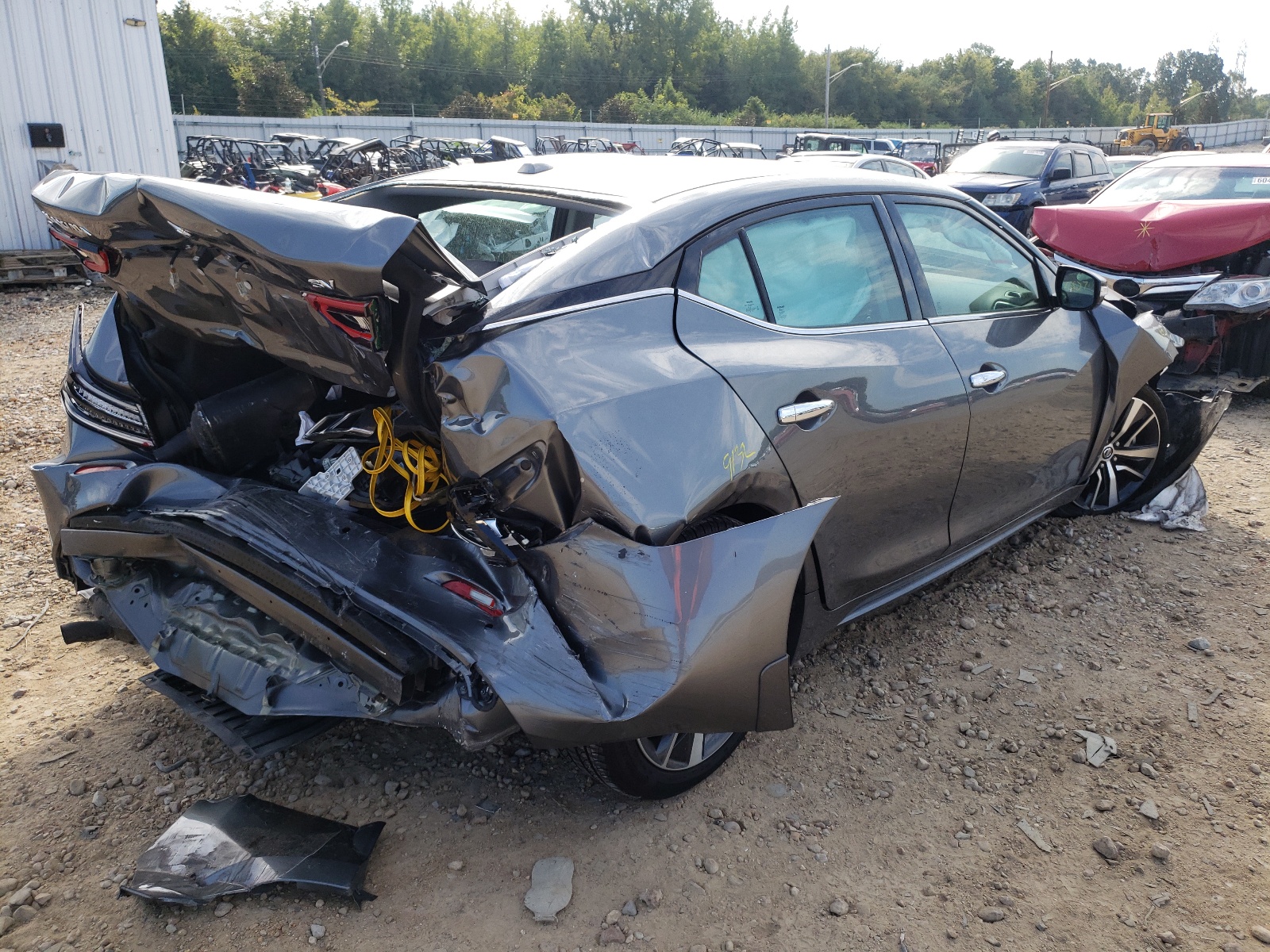 Photo 4 from auction – 2020 NISSAN MAXIMA SV with VIN 1N4AA6CV2LC373111