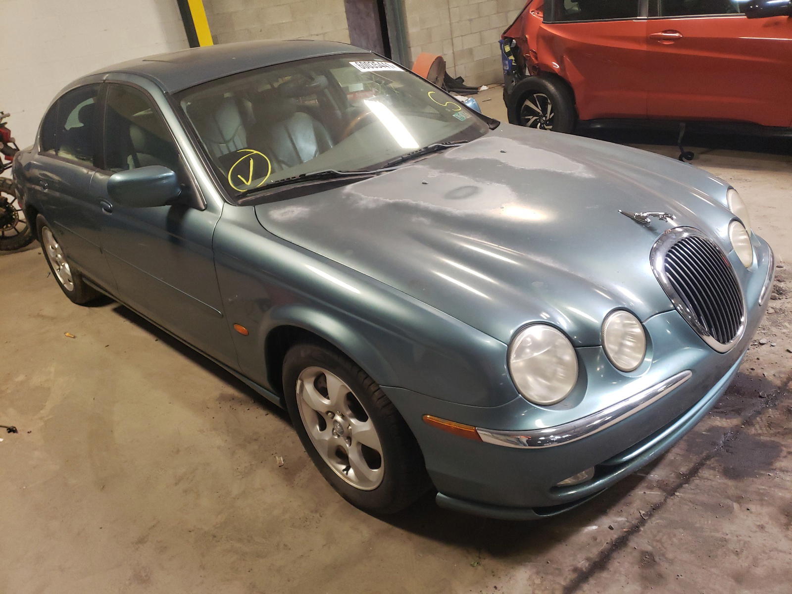 JAGUAR S-TYPE 2001 with VIN SAJDA01N91FM08943 - Photo from auction