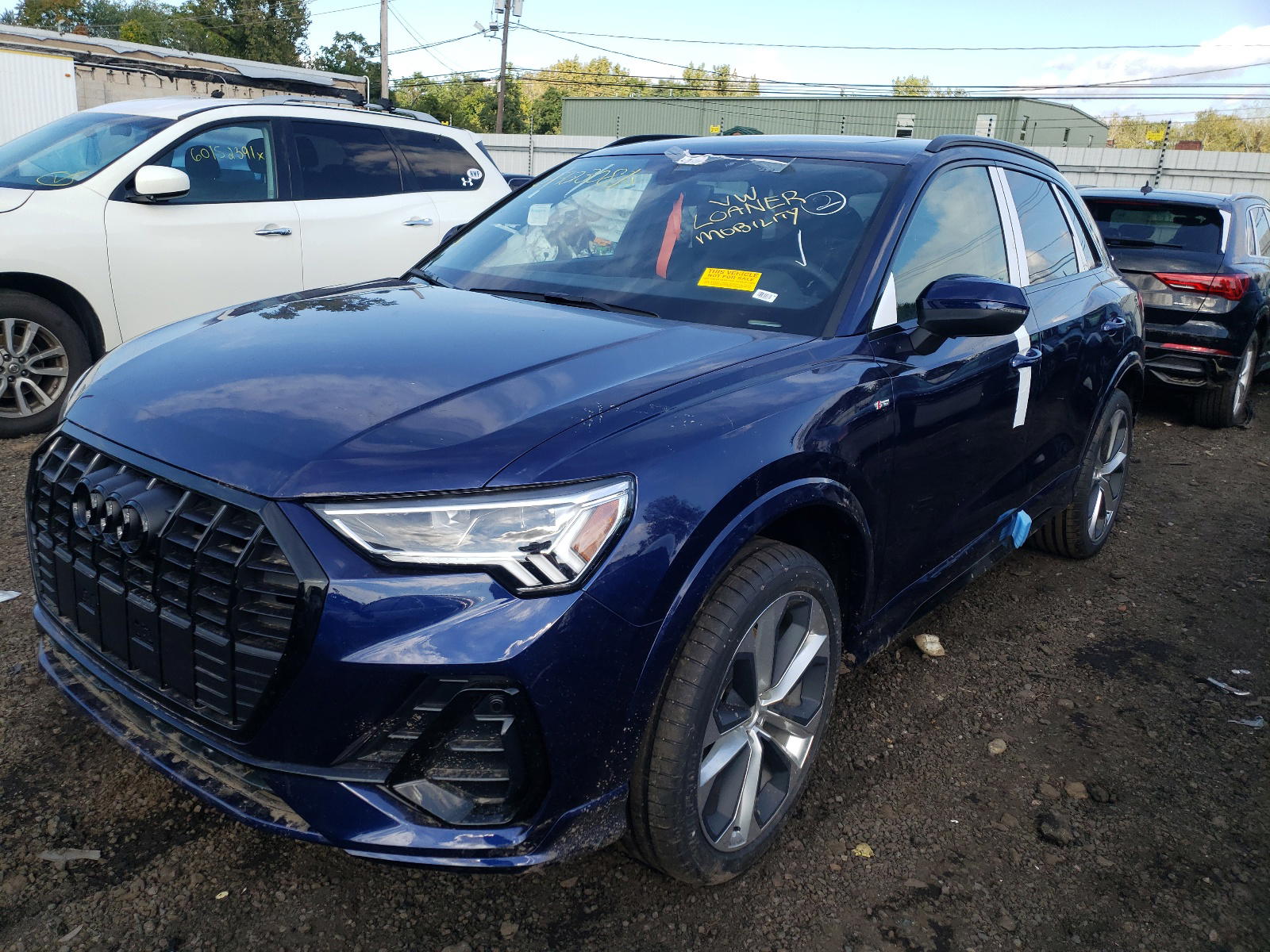 Photo 2 from auction – 2022 AUDI Q3 PREMIUM with VIN WA1EECF37N1007789