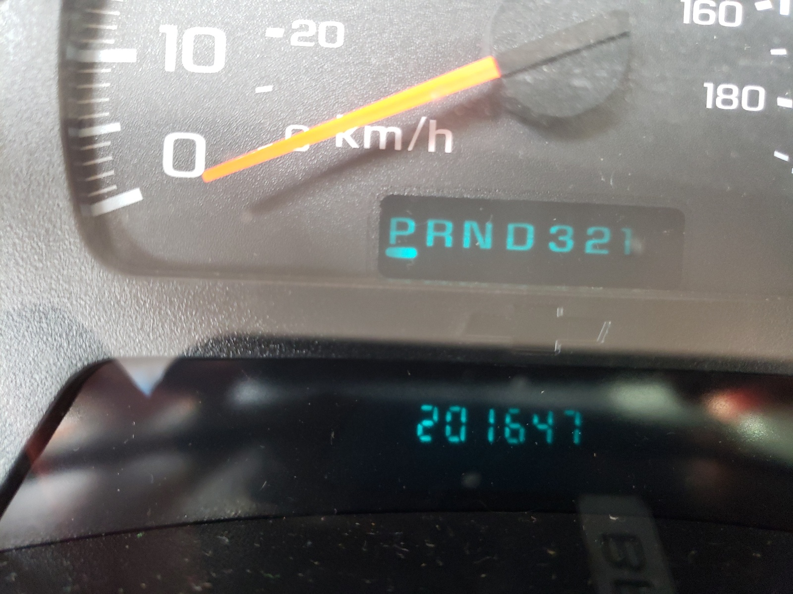 Photo 8 from auction – 2005 CHEVROLET TRAILBLAZE with VIN 1GNDT13S652240071