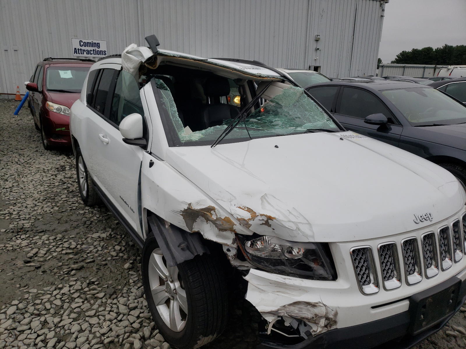 Photo 9 from auction – 2016 JEEP COMPASS LA with VIN 1C4NJDEB6GD798804