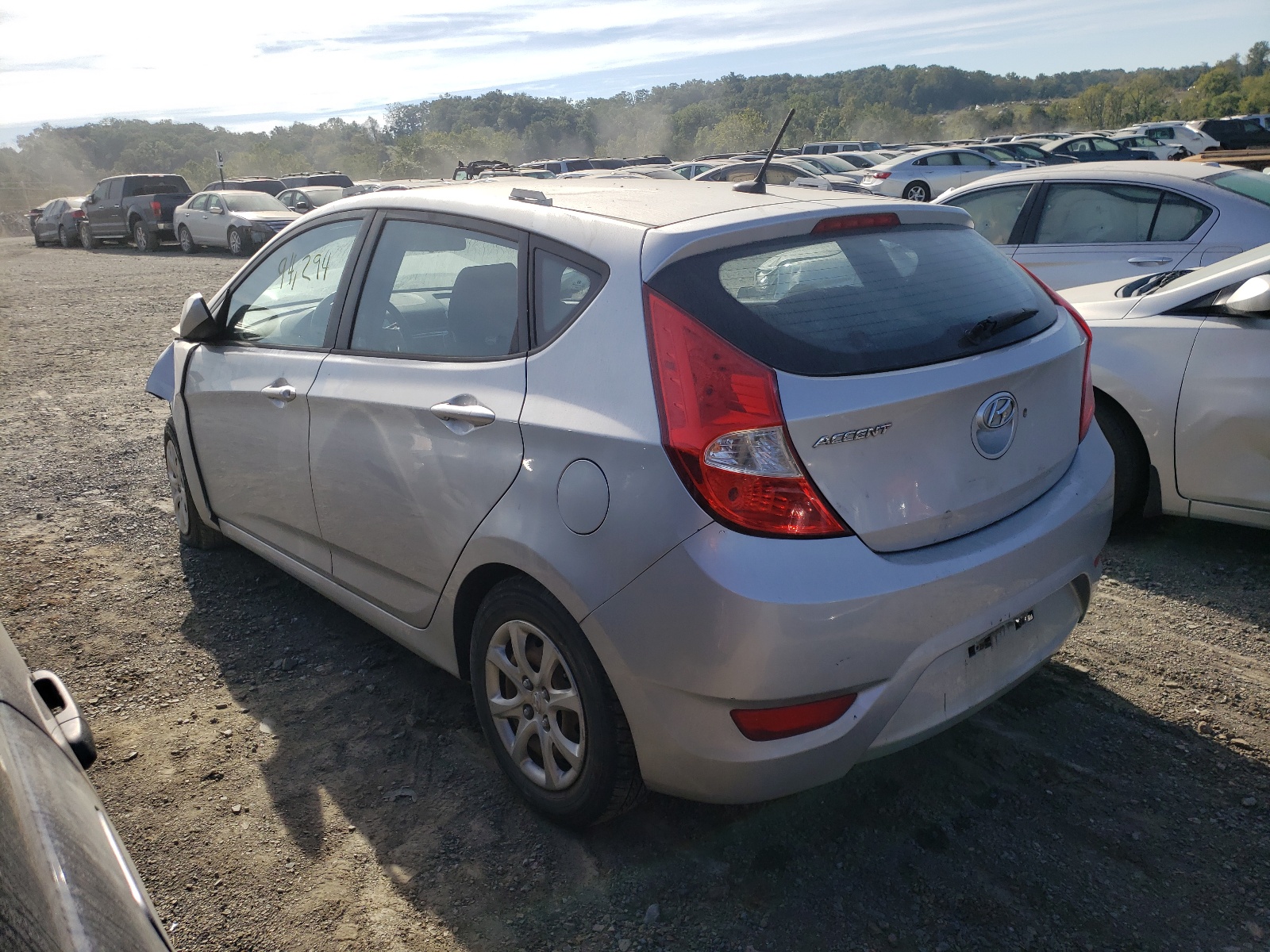 Photo 3 from auction – 2013 HYUNDAI ACCENT GLS with VIN KMHCT5AE5DU059731