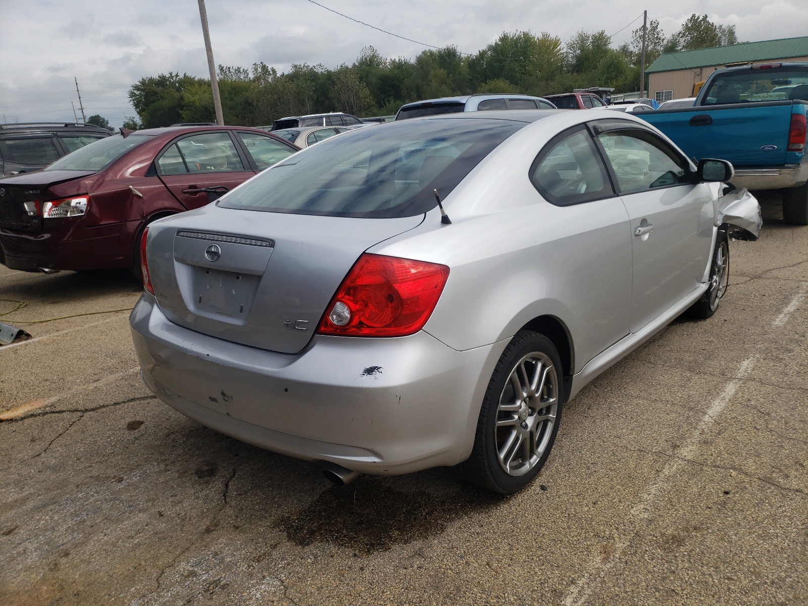 Photo 4 from auction – 2006 TOYOTA SCION TC with VIN JTKDE177860087188