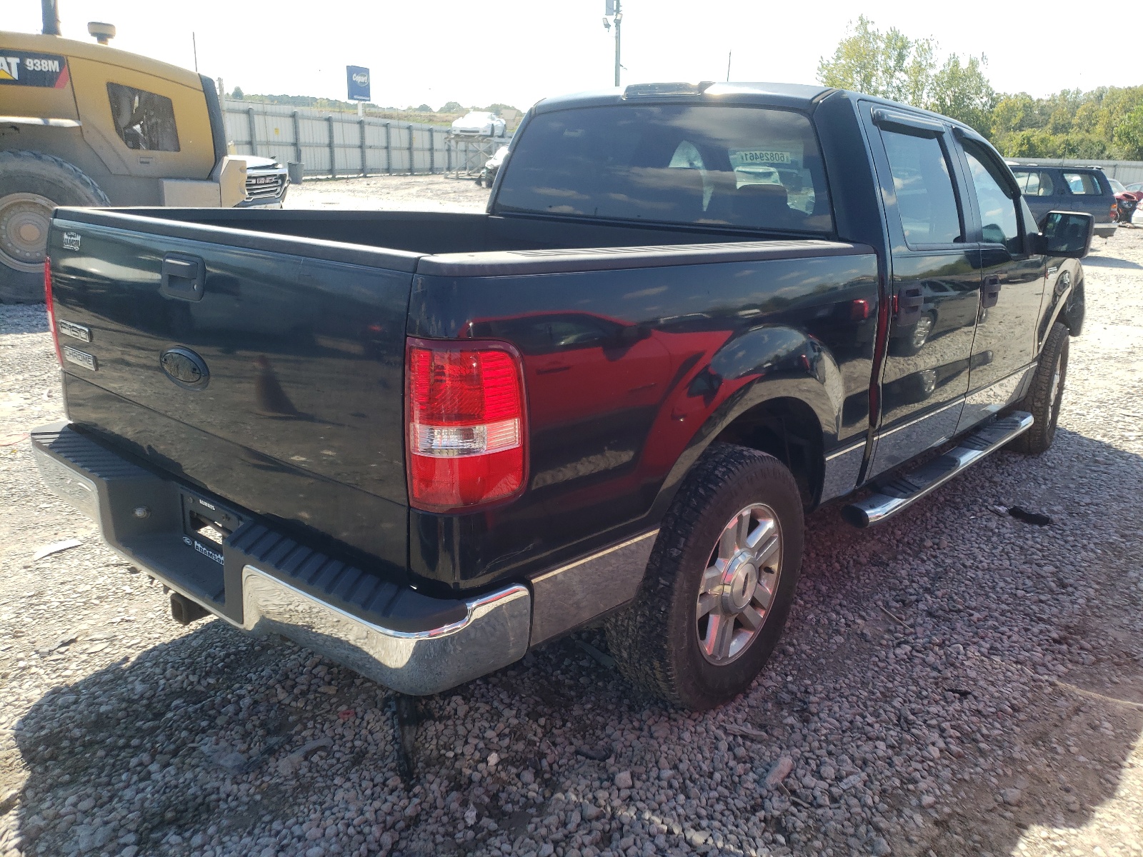 Photo 4 from auction – 2006 FORD F150 SUPER with VIN 1FTPW12V16FB54332