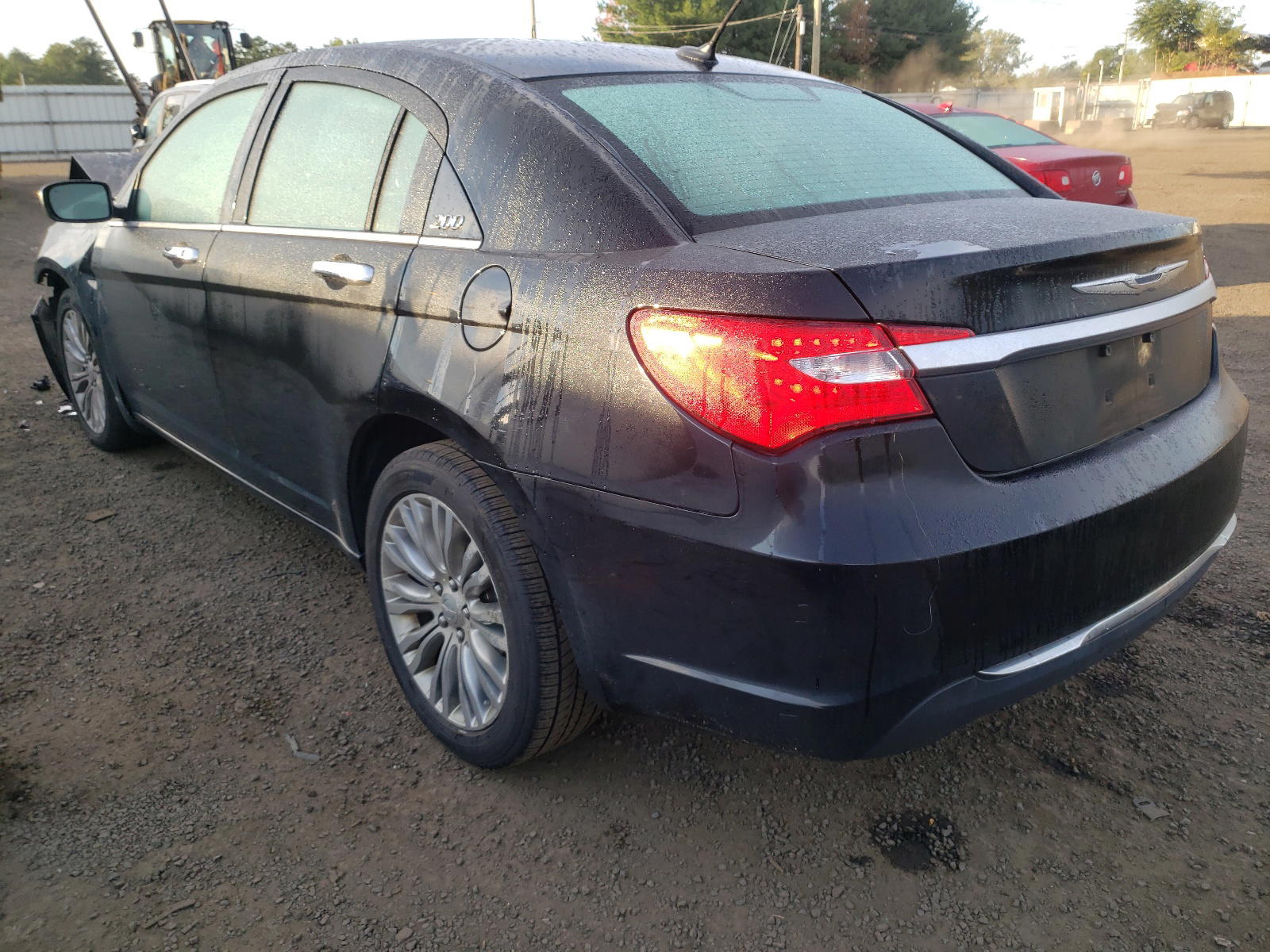 Photo 3 from auction – 2012 CHRYSLER 200 LIMITE with VIN 1C3CCBCB2CN304701